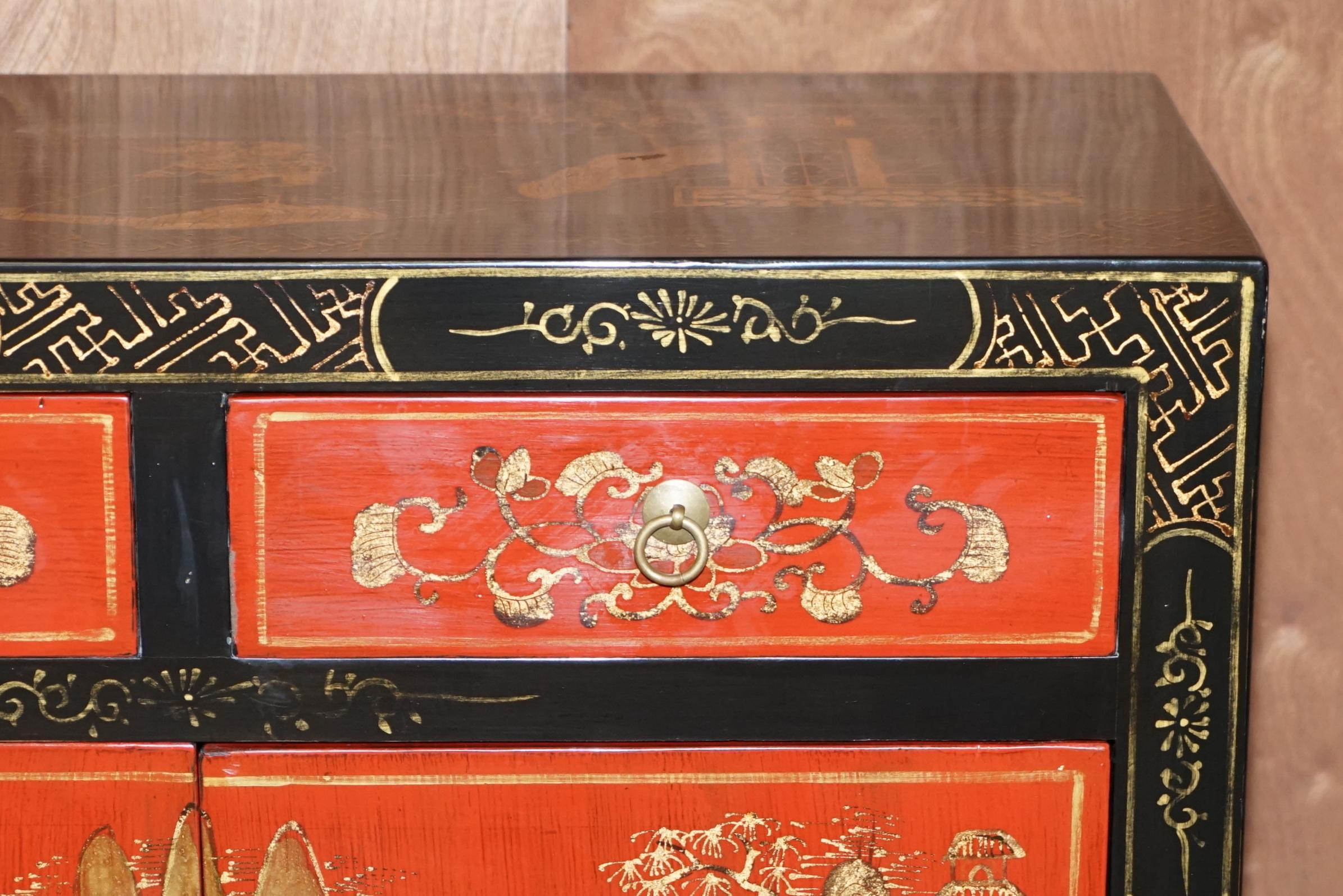 Wood Exquisite Quality Oriental Vintage Hand Painted & Lacquered Sideboard Drawers