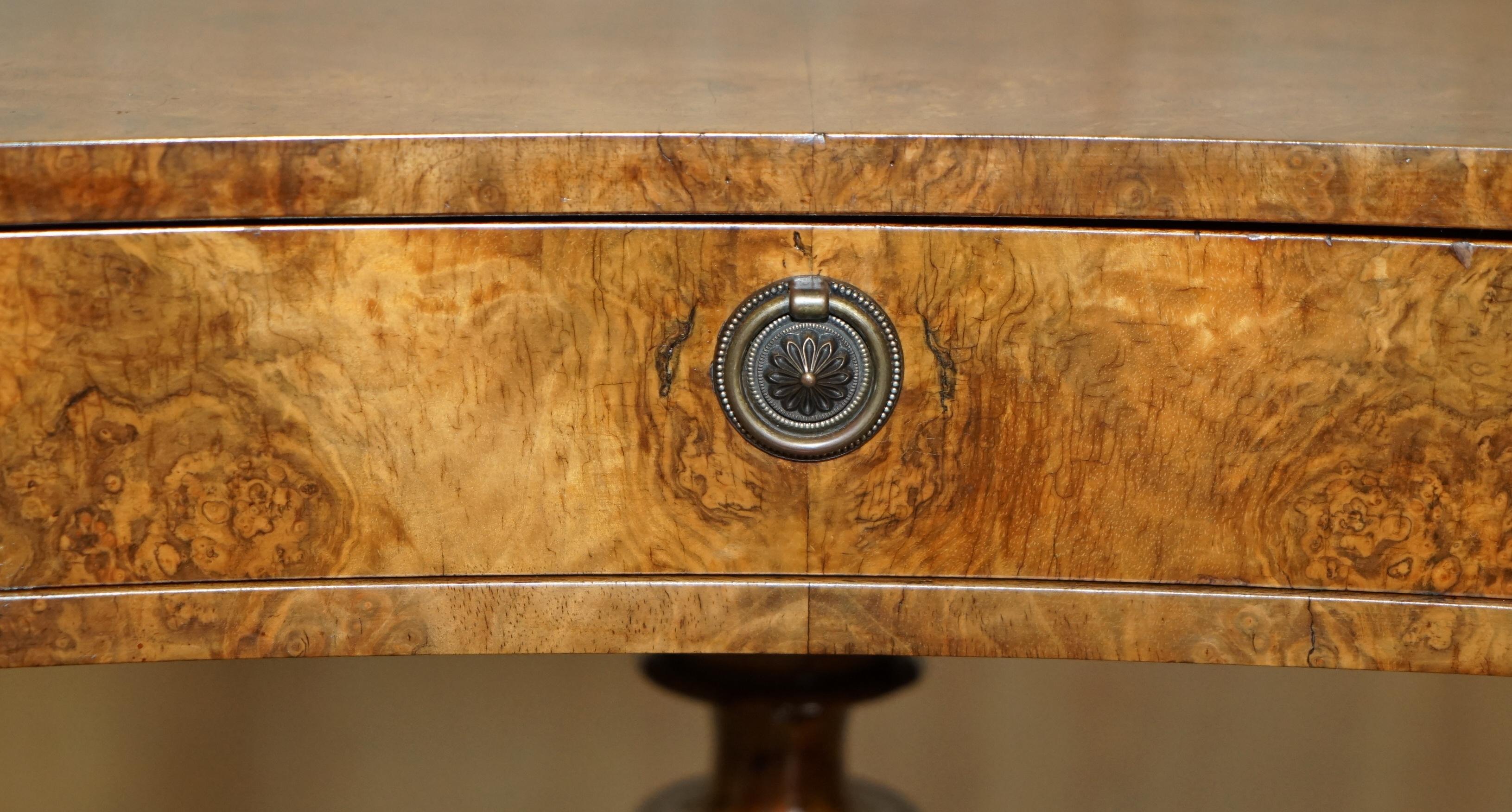 EXQUISITE QUALITY WILLIAM IV CIRCA 1830 BURR WALNUT SiDE END WORK SEWING TABLE For Sale 3