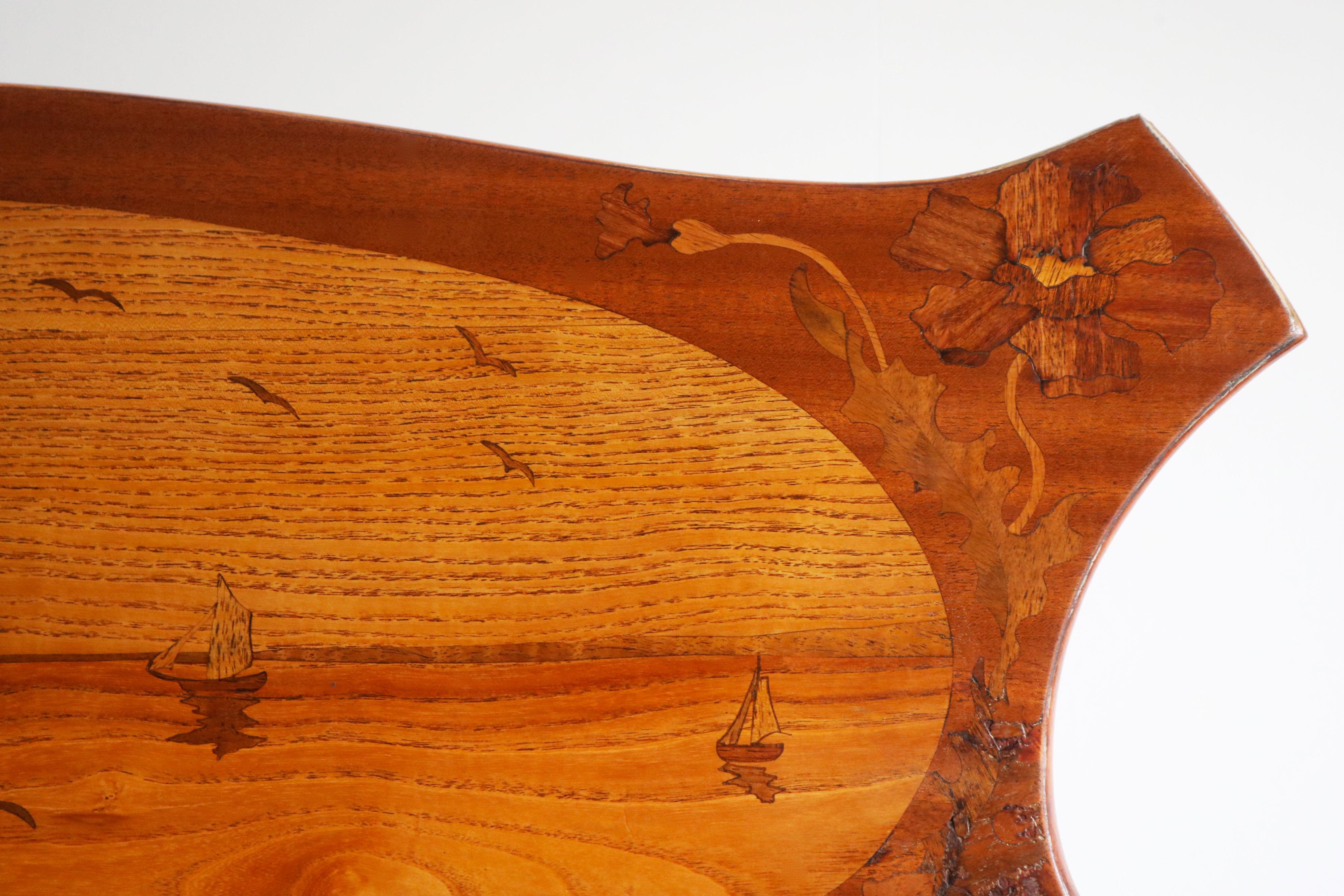 Exquisite seltene, seltene Jugendstil-Vitrinen-/Musikschrank von Emile Galle, Frankreich 1905 im Zustand „Gut“ im Angebot in Ijzendijke, NL