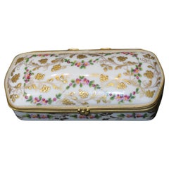Exquisite Seltene Französische Große Trauben  Blumen Bunt Handbemalte Limoges Boxen