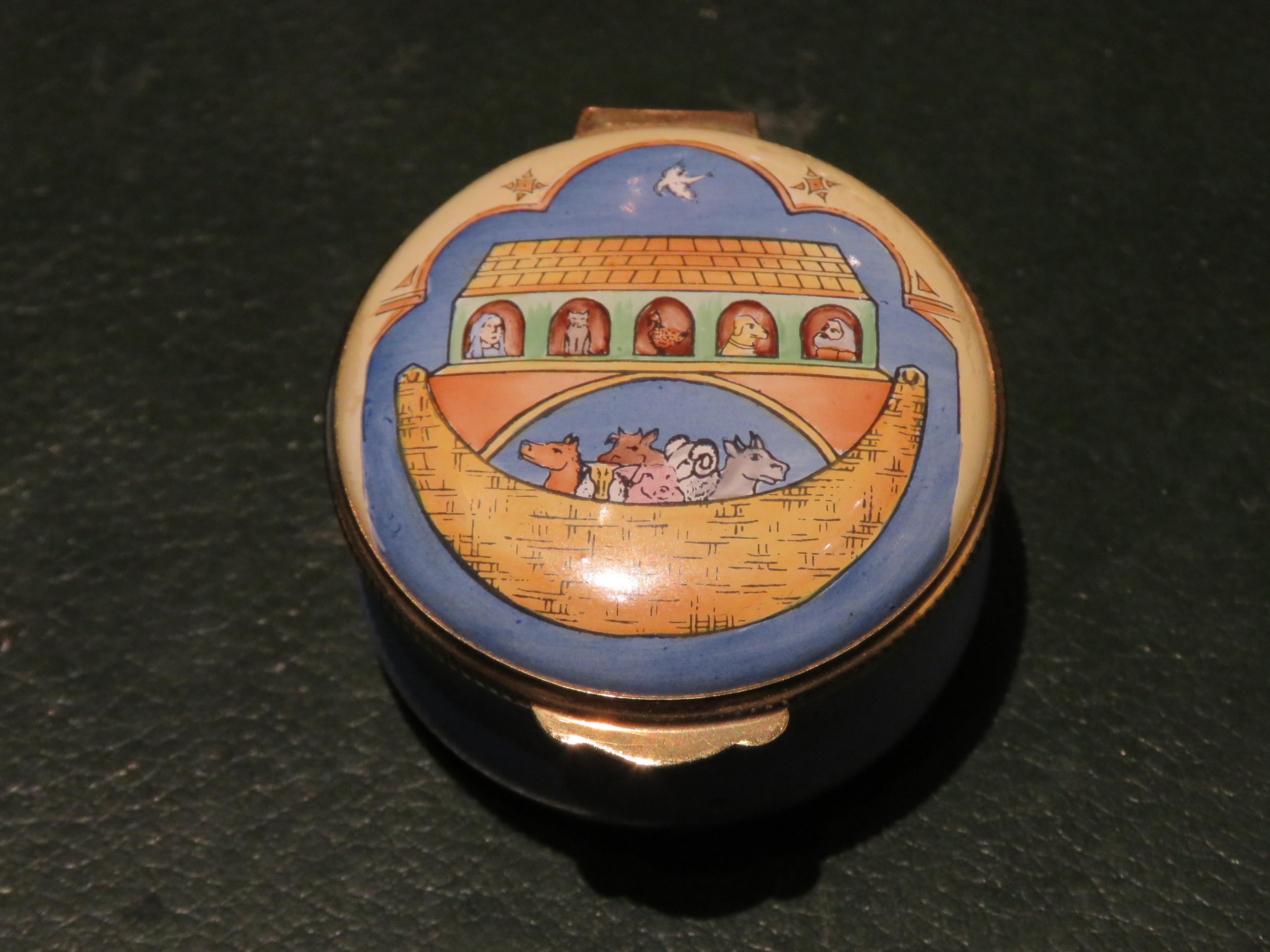 The Following Item that we are offering is A Beautiful and Unusual RARE COLLECTORS Handpainted Crummles Porcelain Box. Outstandingly done with Beautifully Colors featuring Noah's Ark. Taken out of a Upper East Side New York City Collection. A
