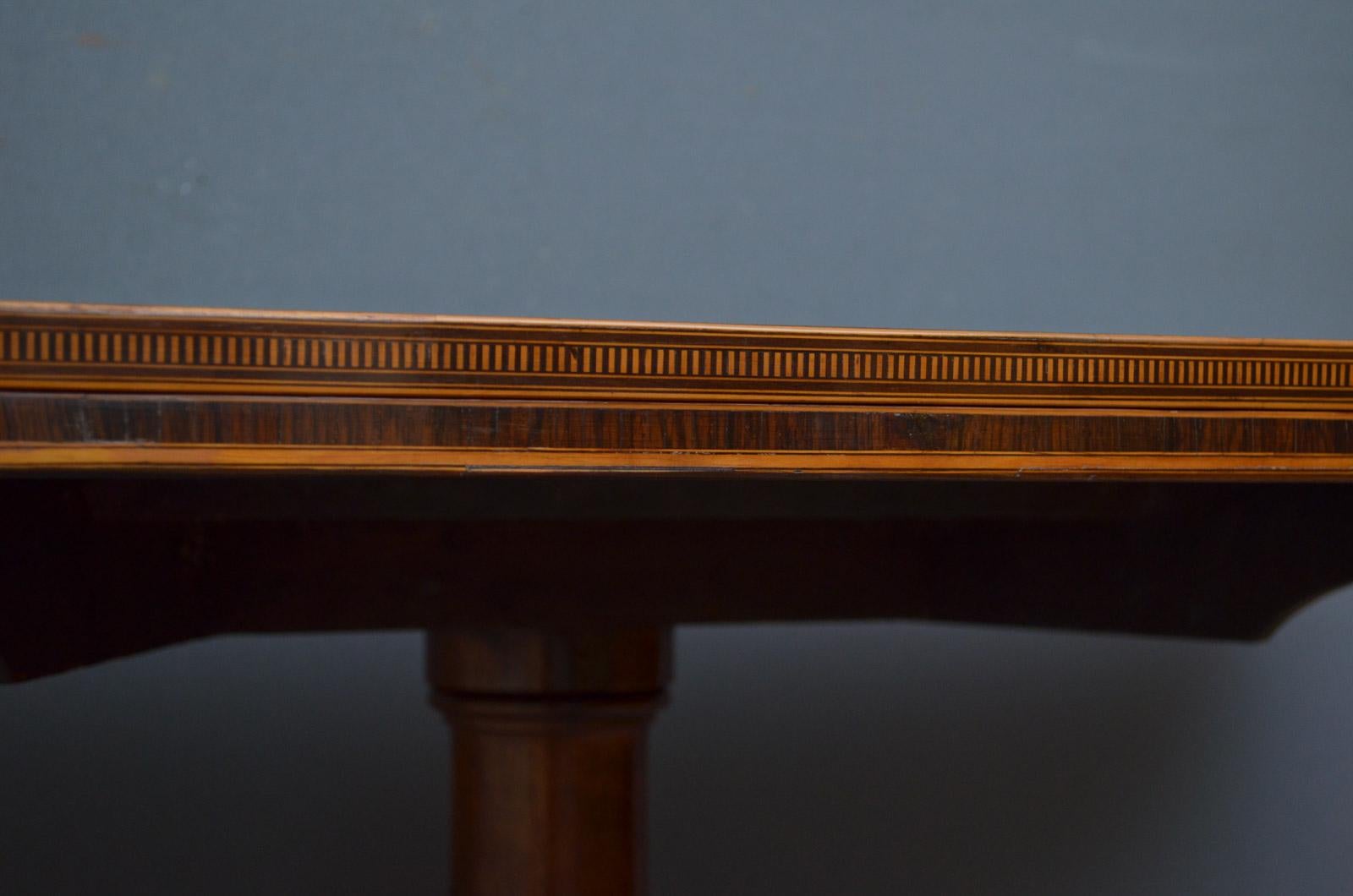 Early 19th Century Exquisite Regency Rosewood Card Table