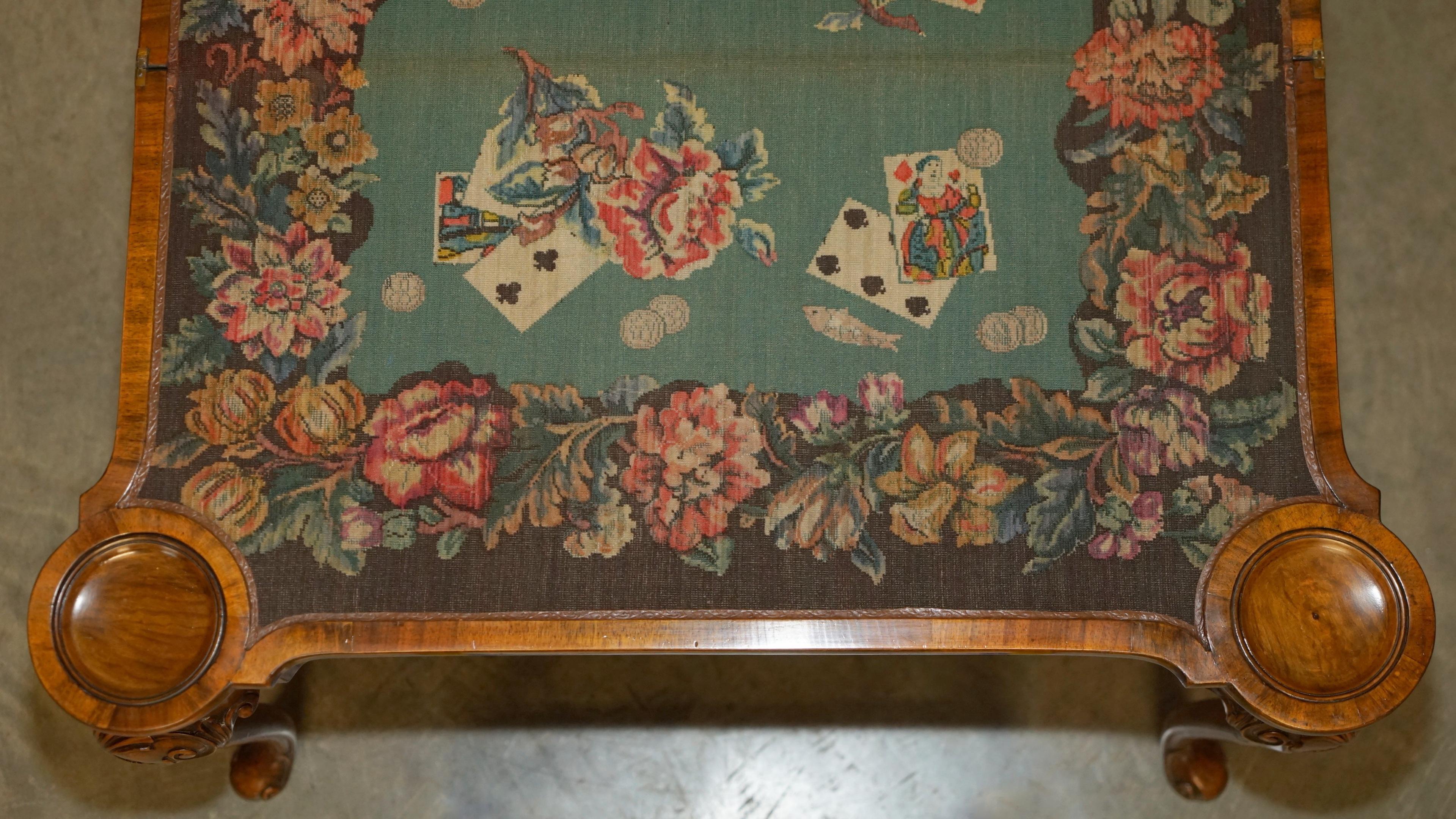 EXQUISITE RESTORED GEORGE II STYLE BURR WALNUT EMBROiDERED GAMES CARD TABLE For Sale 9
