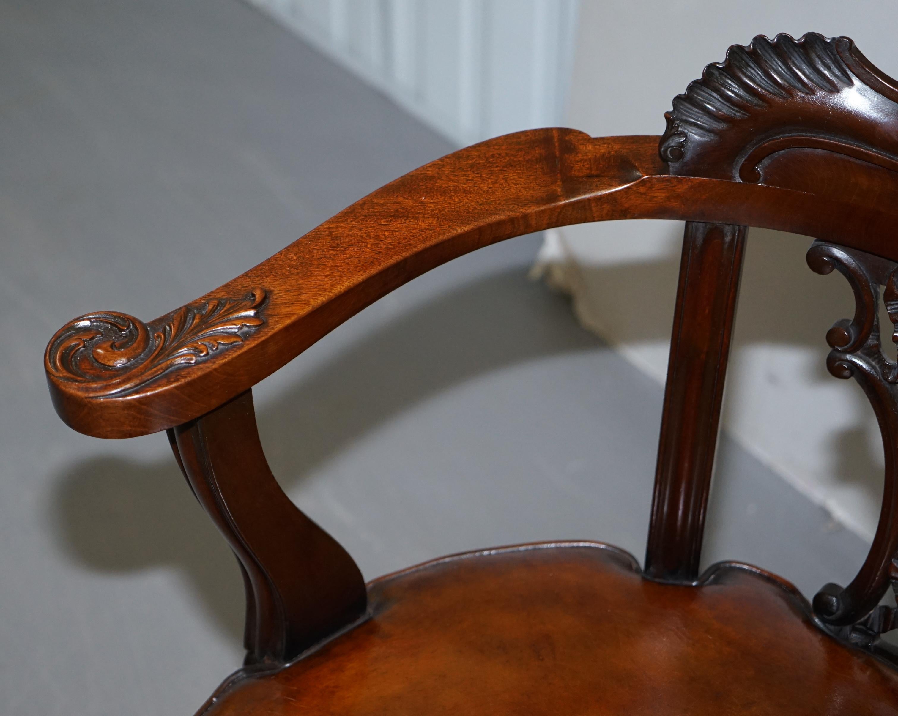 Exquisite Restored Thomas Chippendale Claw & Ball Brown Leather Swivel Armchair 5