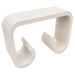 Squisita console a rotoli in tessuto d'erba vintage restaurata di Baker - Pr Disponibile