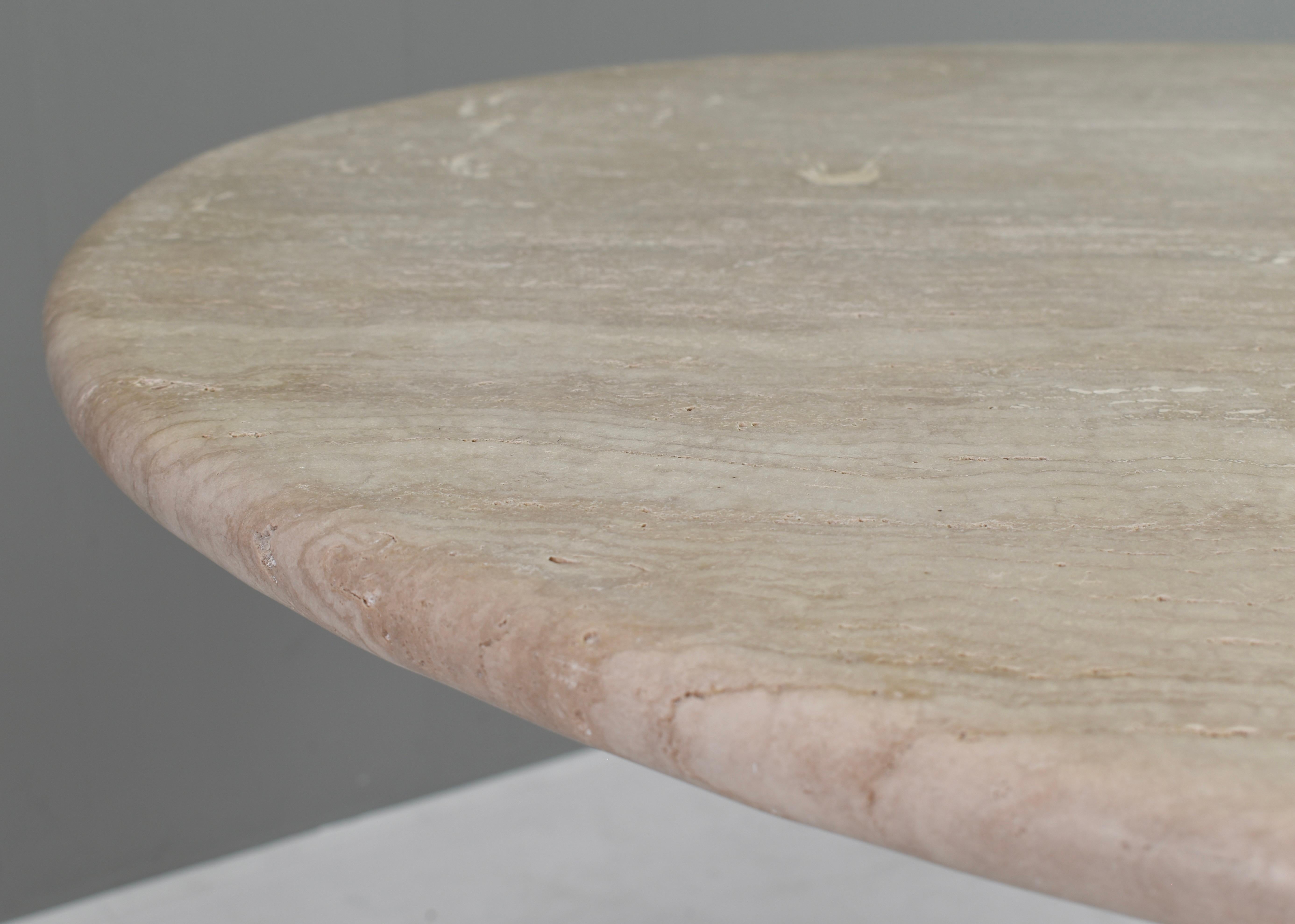 Exquisite Round Travertine Dining Table in the manor of Angelo Mangiarotti/Up&Up For Sale 4
