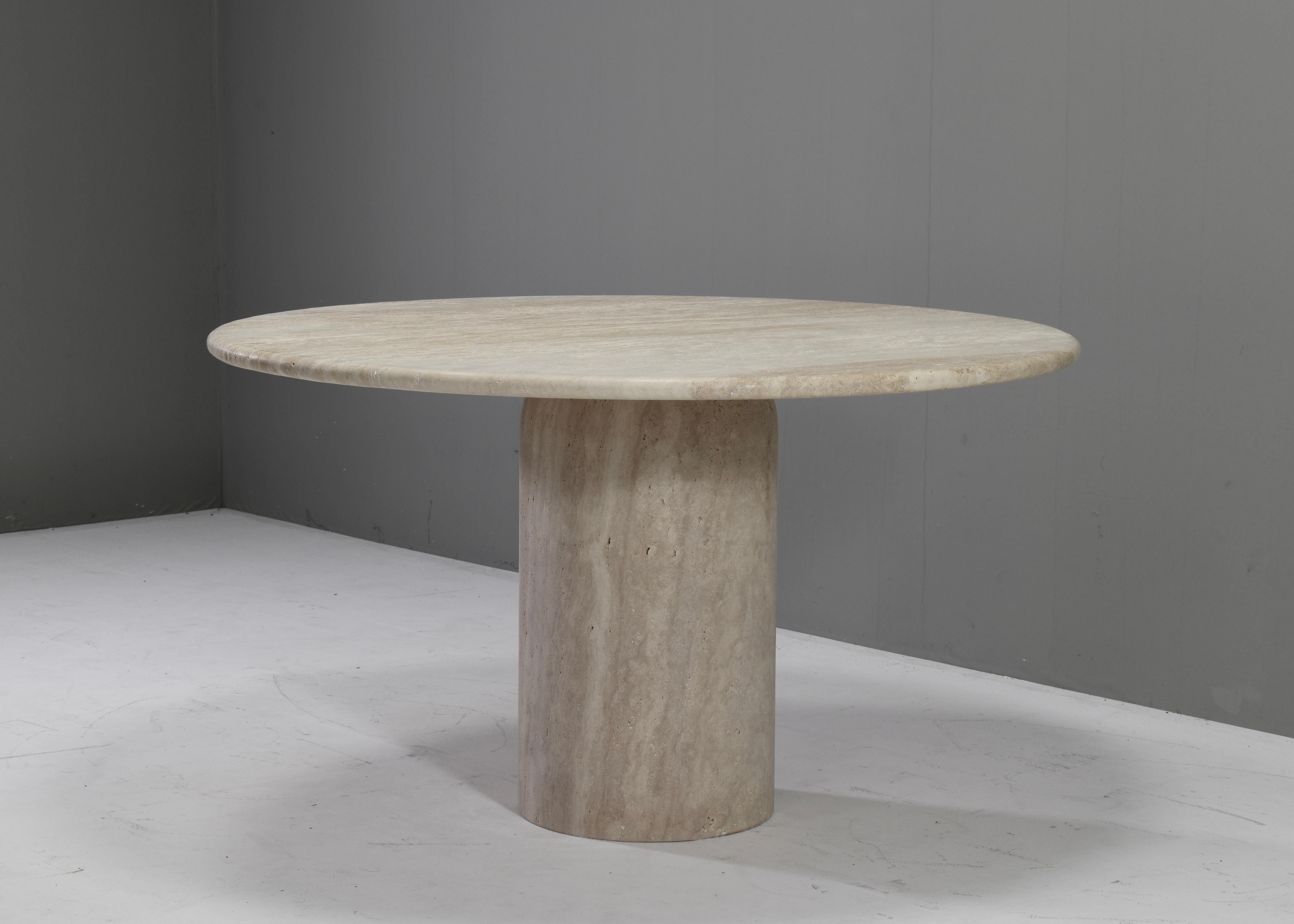 Exquisite Round Travertine Dining Table in the manor of Up& Up / Kelly Wearstler 1