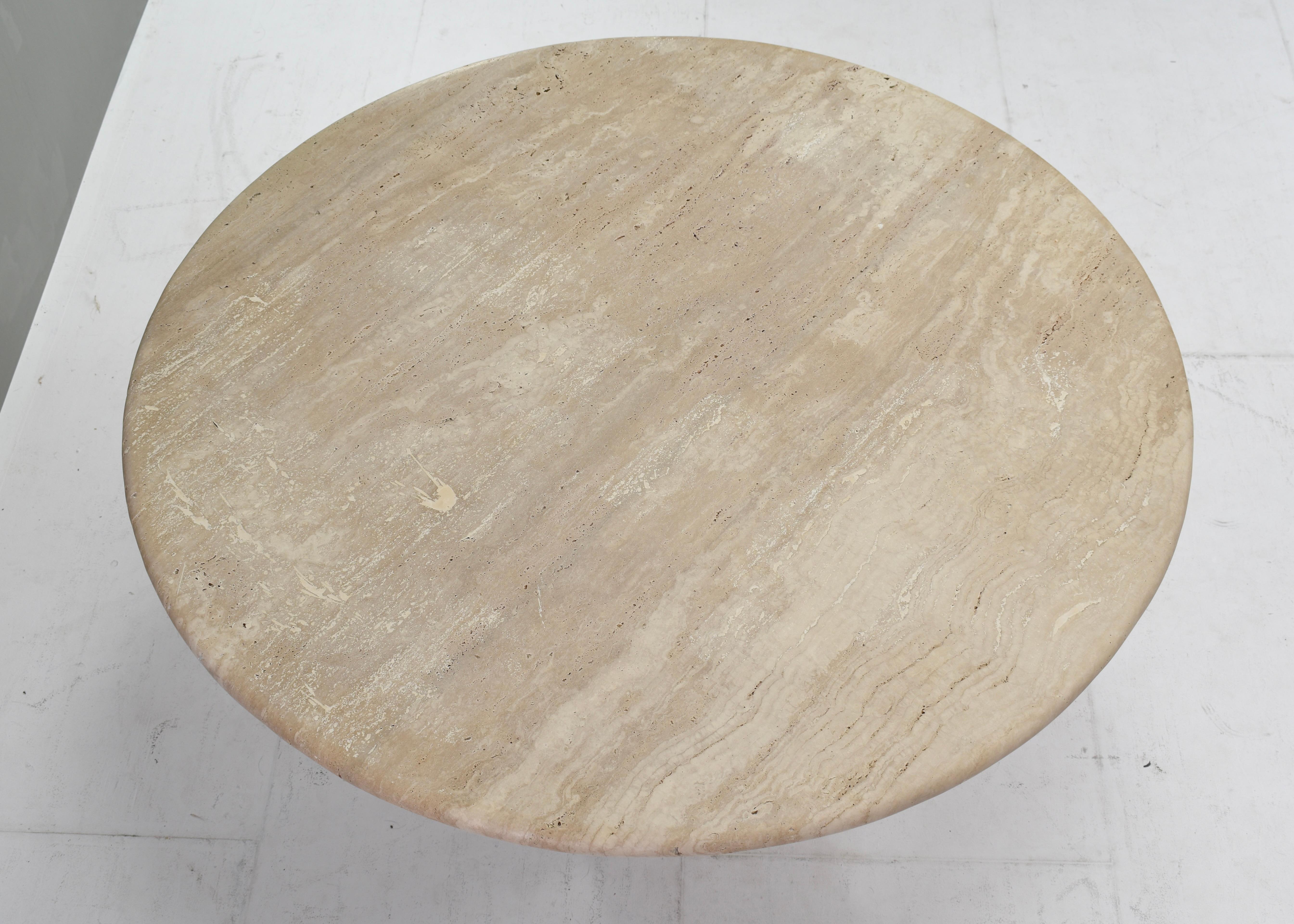 Exquisite Round Travertine Dining Table in the manor of Angelo Mangiarotti/Up&Up 2