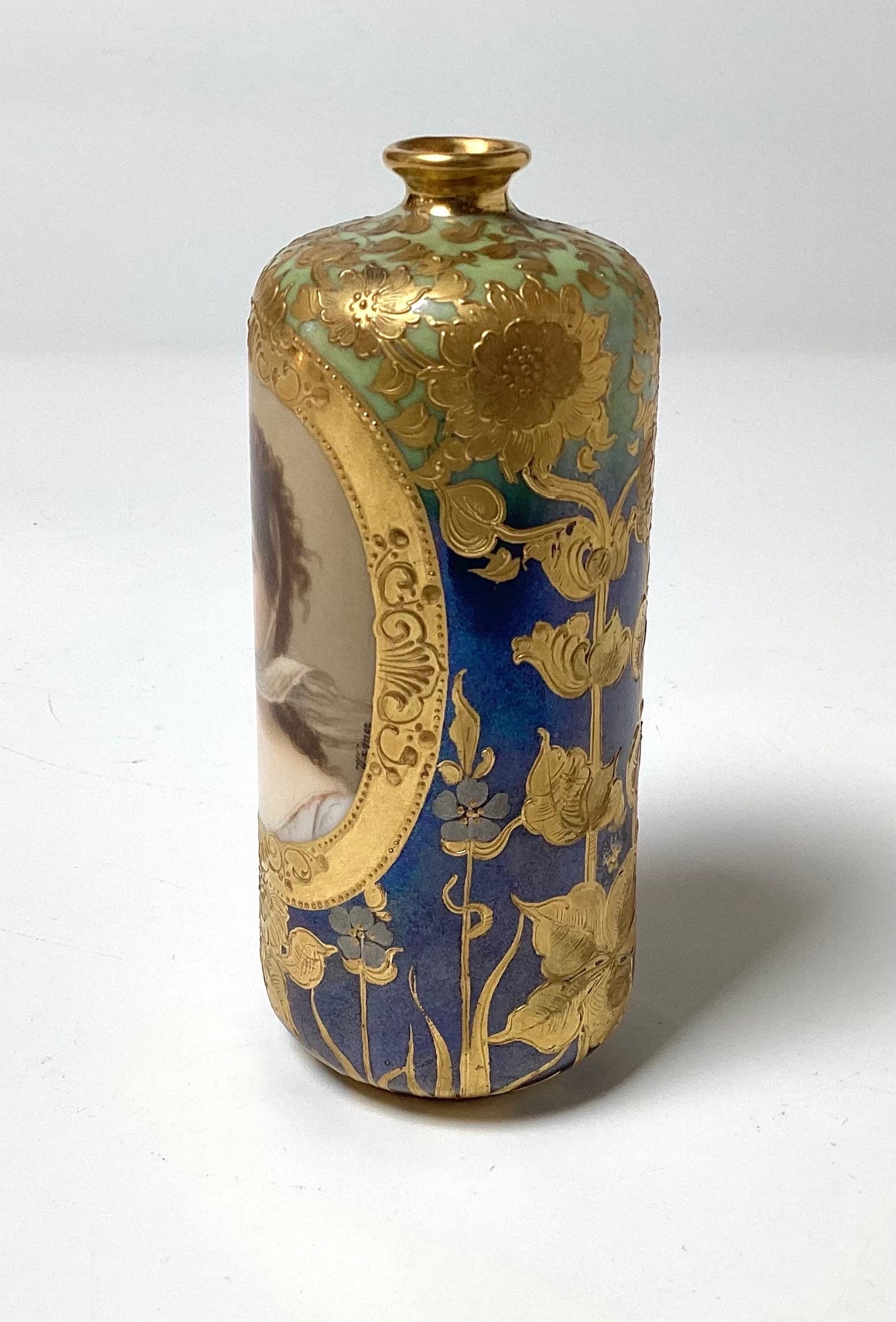 Austrian Exquisite Royal Vienna Cabinet Vase of Queen Louise, Circa 1900 For Sale