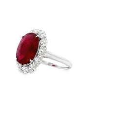 Exquisite Ruby and Diamond Encrusted Gold Ring