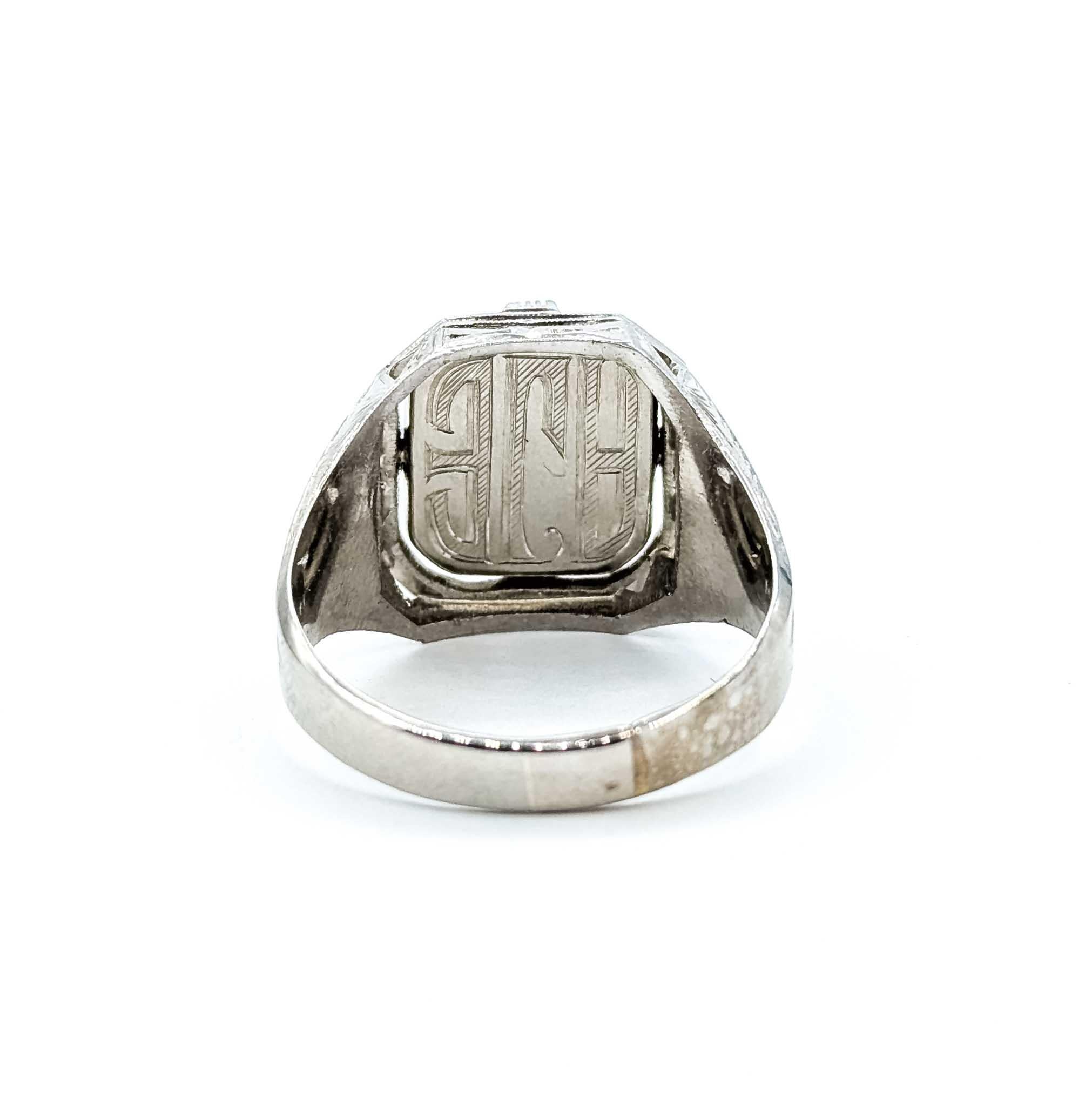 Exquisite Ruby Cabochon and White Gold Ring For Sale 3