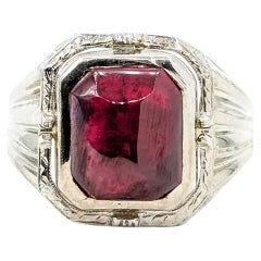 Exquisite Ruby Cabochon and White Gold Ring