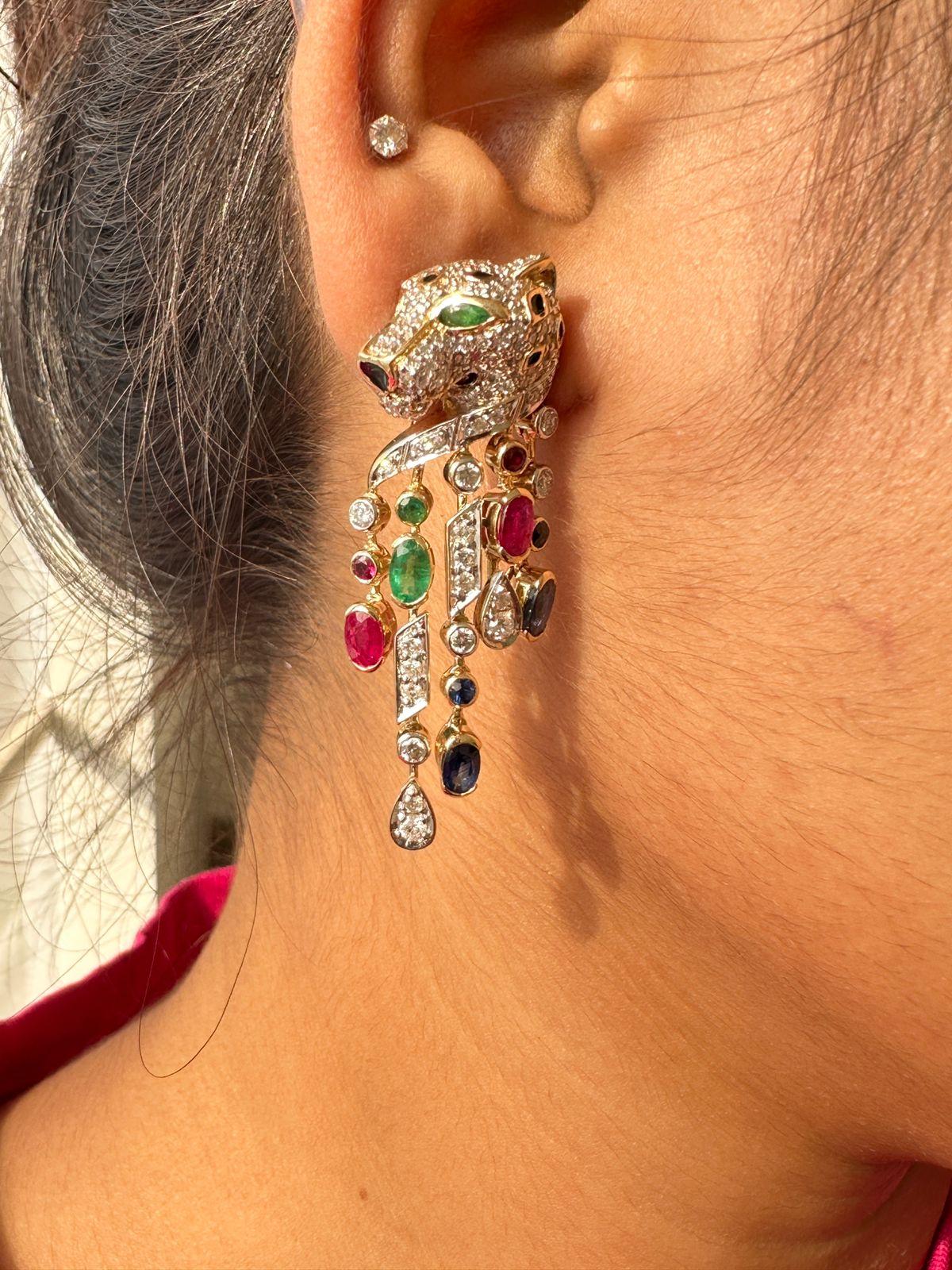 Exquisite Ruby, Emerald, Sapphire and Diamond Panther Earring in 14K Yellow Gold For Sale 3