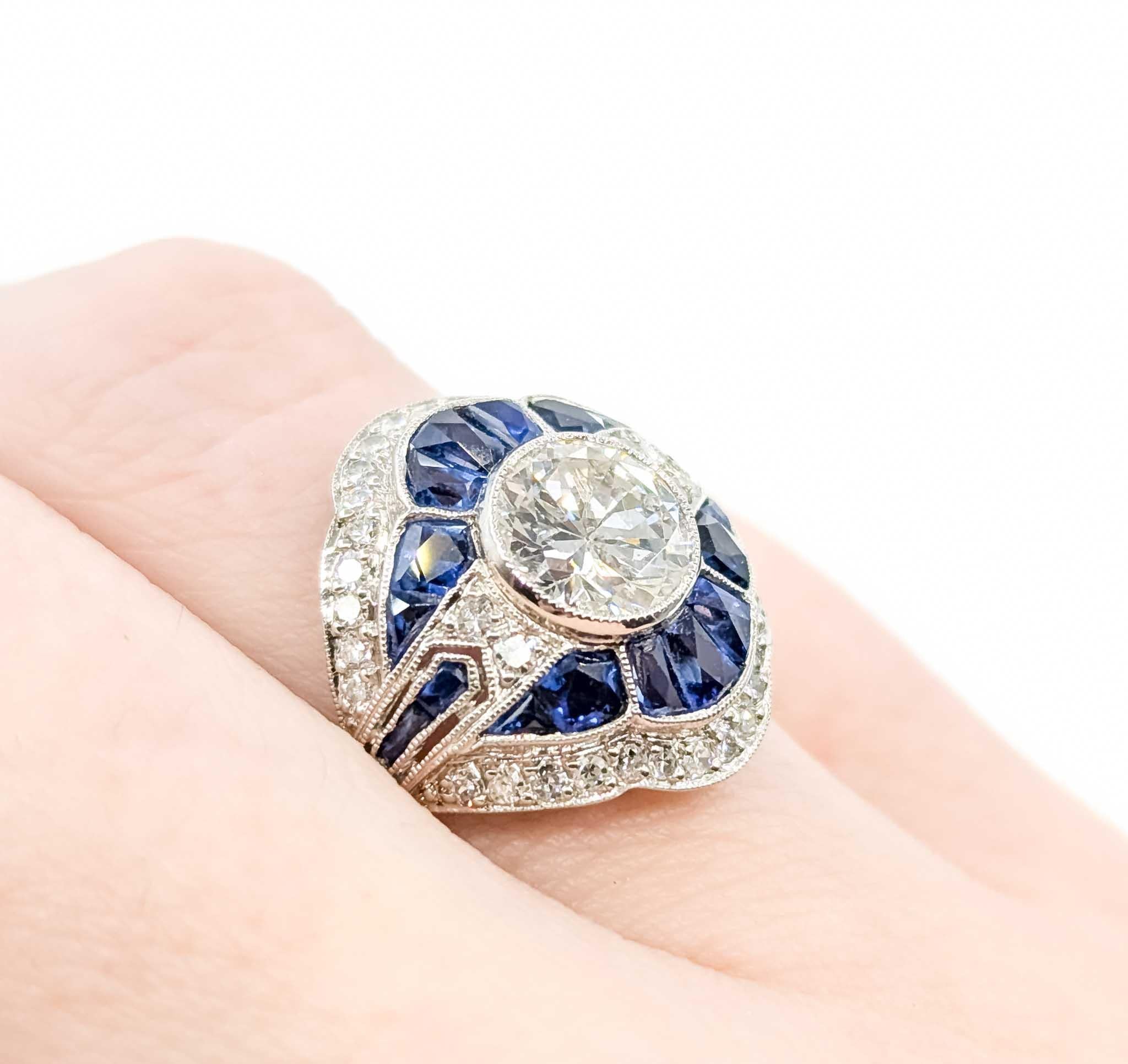 Exquisite Sapphire and Diamond White Gold Ring In Excellent Condition For Sale In Bloomington, MN
