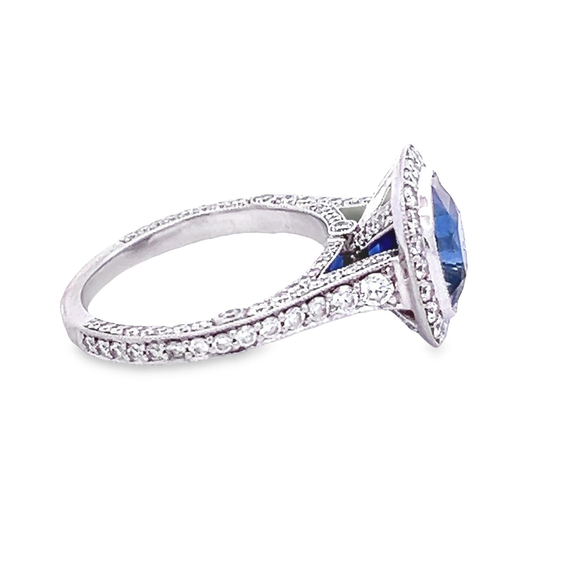 Squisito anello Stunner con zaffiro e diamante In condizioni Nuovo in vendita a Great Neck Plaza, NY