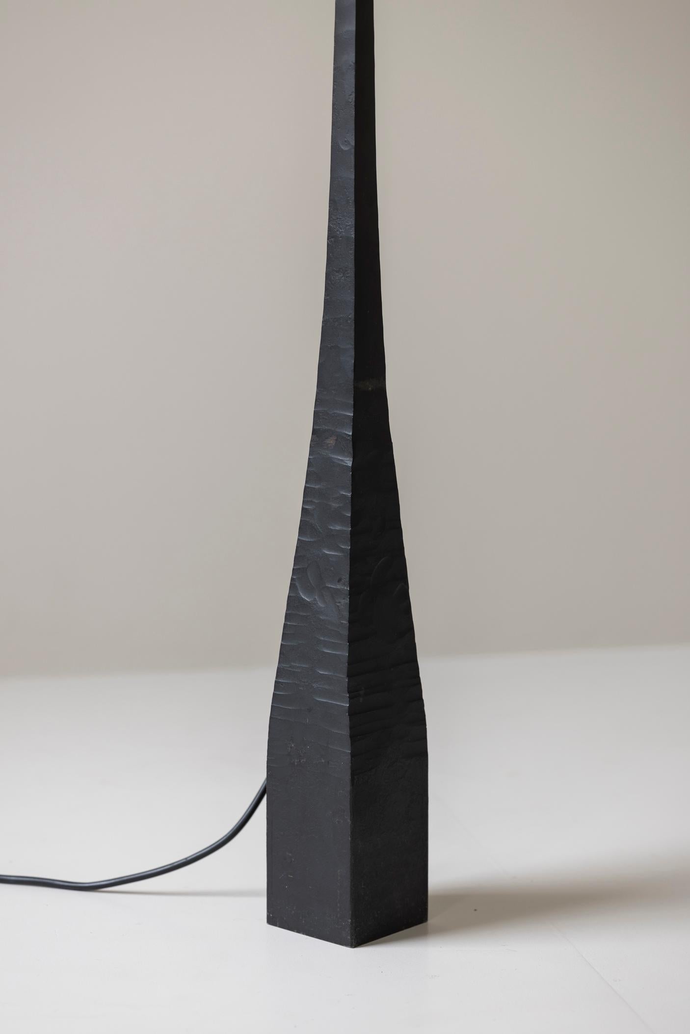 Magnifique lampadaire sculptural des années 1980. en vente 8