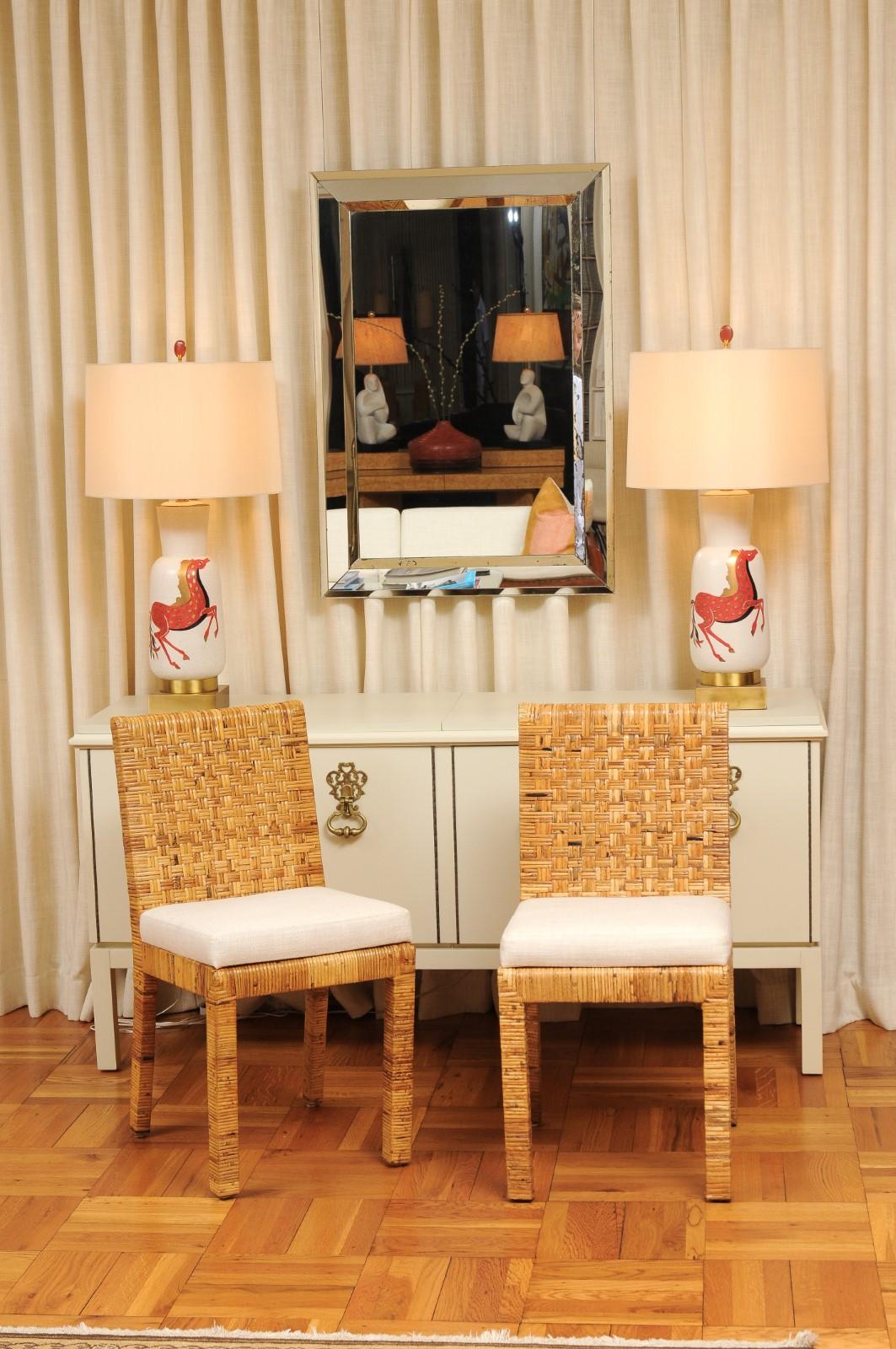 Squisito set di 14 sedie da pranzo in canna intrecciata di Danny Ho Fong, 1975 ca. In condizioni ottime in vendita a Atlanta, GA