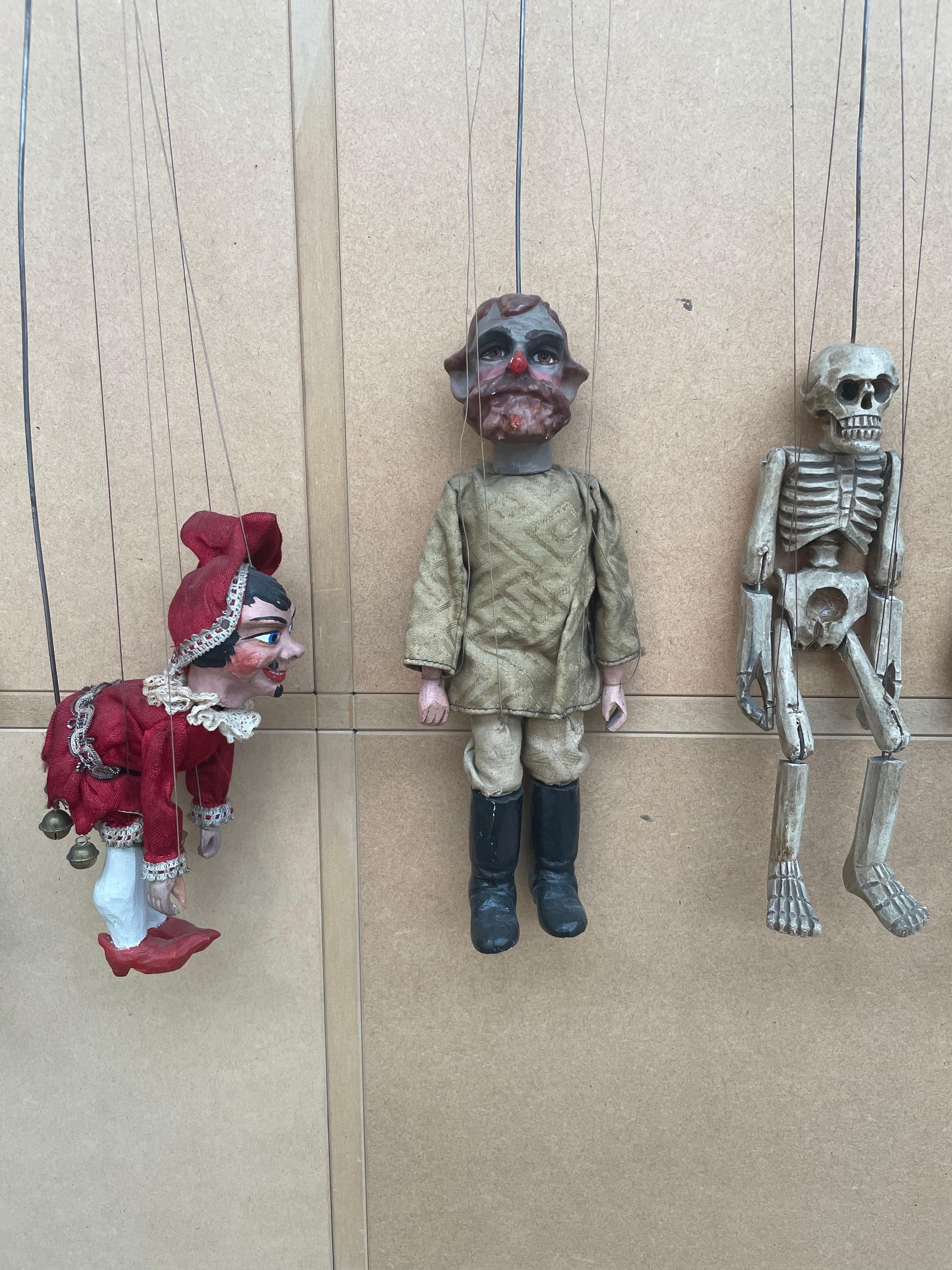 Hand-Crafted Exquisite Set of 16 Antique Marionette Puppets in Painted Wood and Fabric
