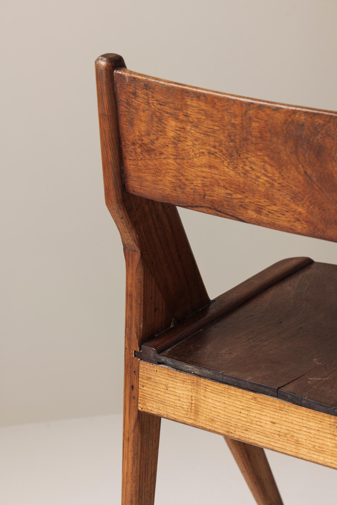 Exquisite set of four dining chairs in the manner of Jean Prouvé, France 1950s. 1
