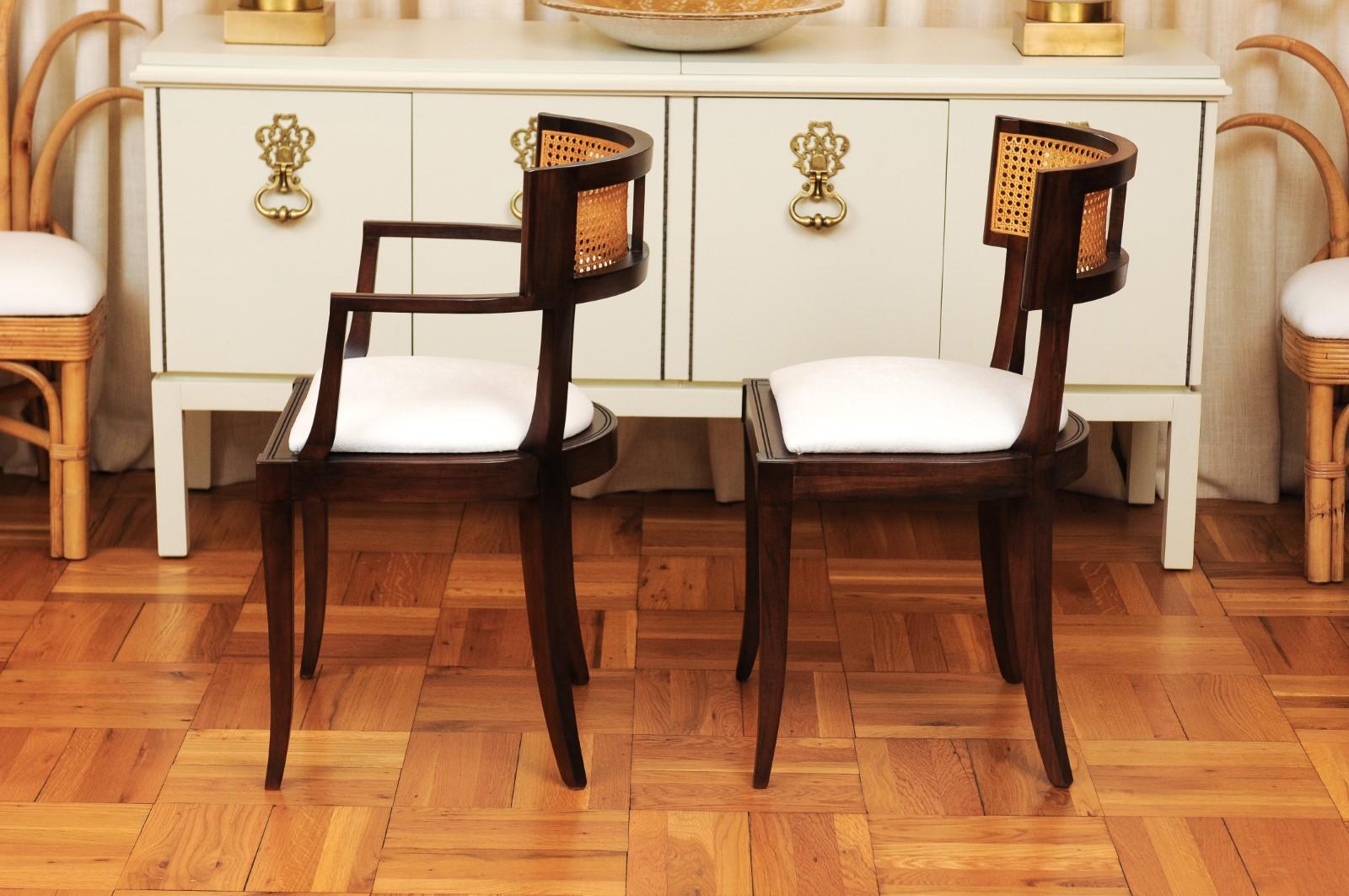 Magnifique ensemble de douze chaises de salle à manger en rotin Klismos de Baker:: vers 1958 en vente 5