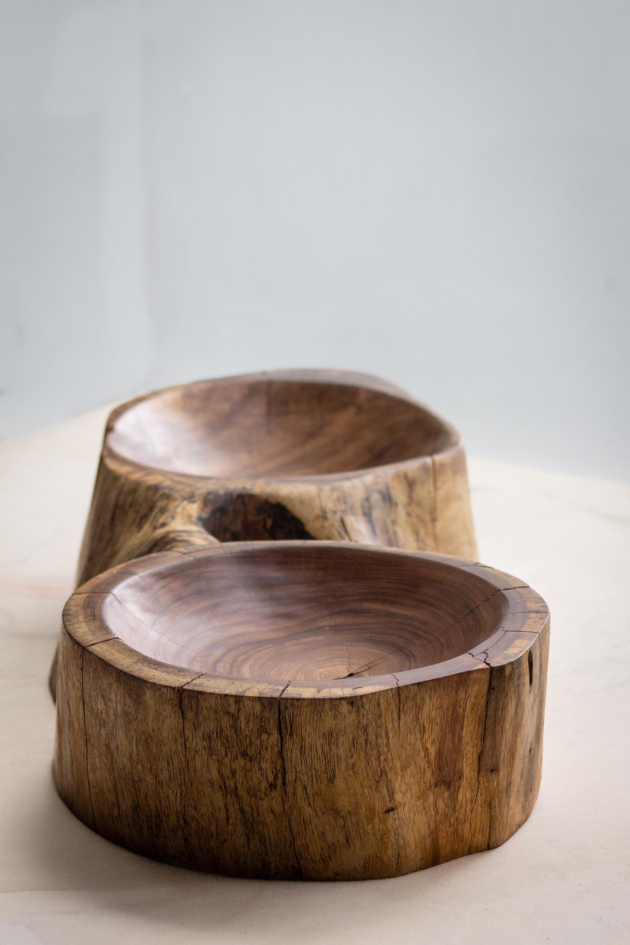 Mexican Exquisite siamese bowl in salvaged tzalam wood  For Sale