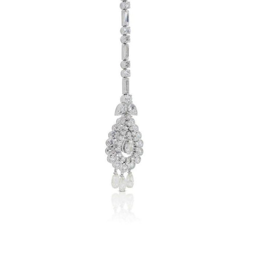 Pear Cut Exquisite Single Earring with Pear-cut Diamond in Platinum For Sale