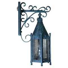 Exquisite Single Iron Wall Lantern - A Timeless Architectural Accent