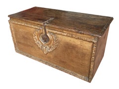 Exquisito arcón cuzqueño colonial español Principios del siglo XVIII