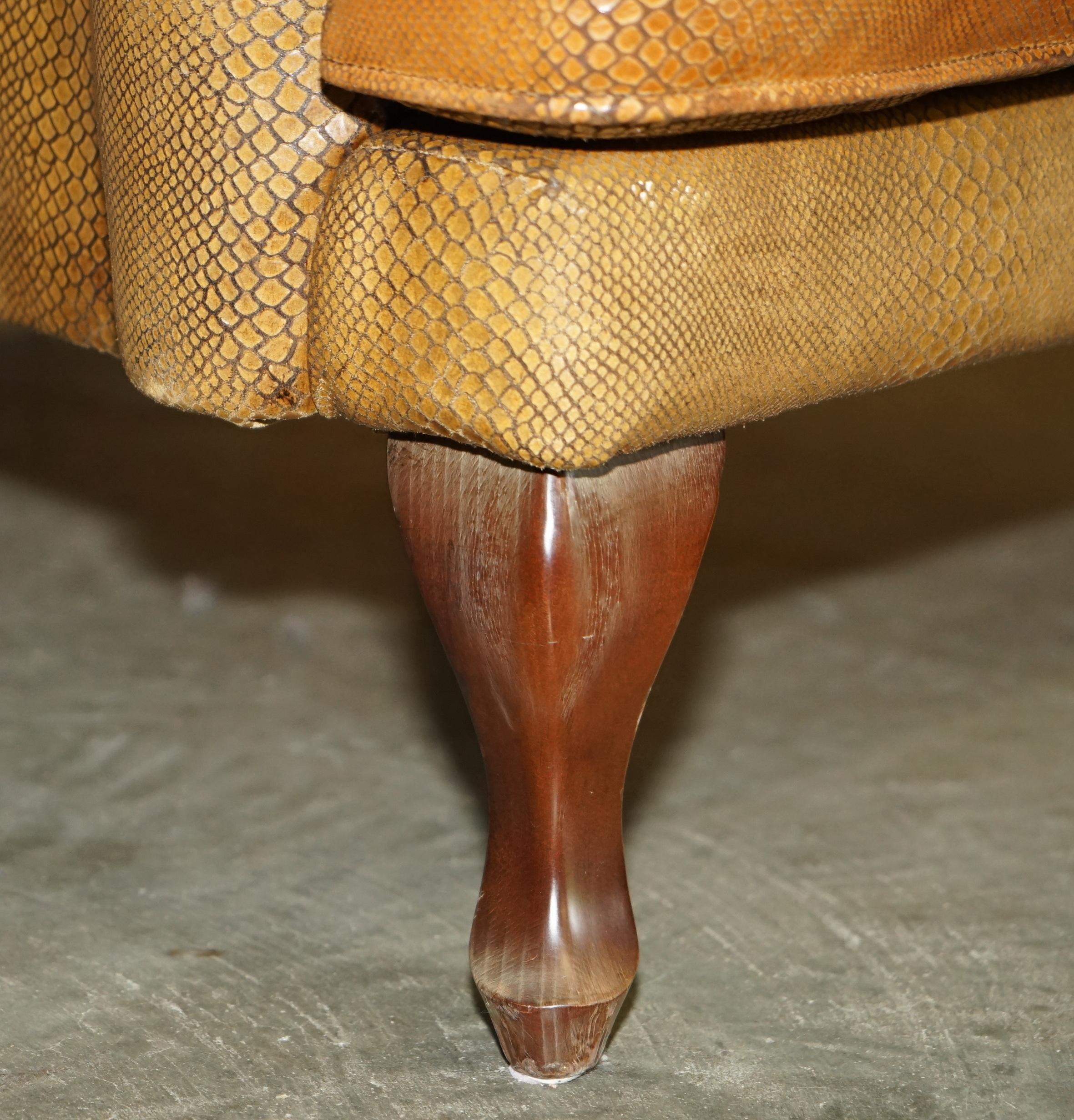 EXQUISITE SPANISH WiNGBACK ARMCHAIR WITH ALLIGATOR CROCODILE LEATHER UPHOLSTERY For Sale 5