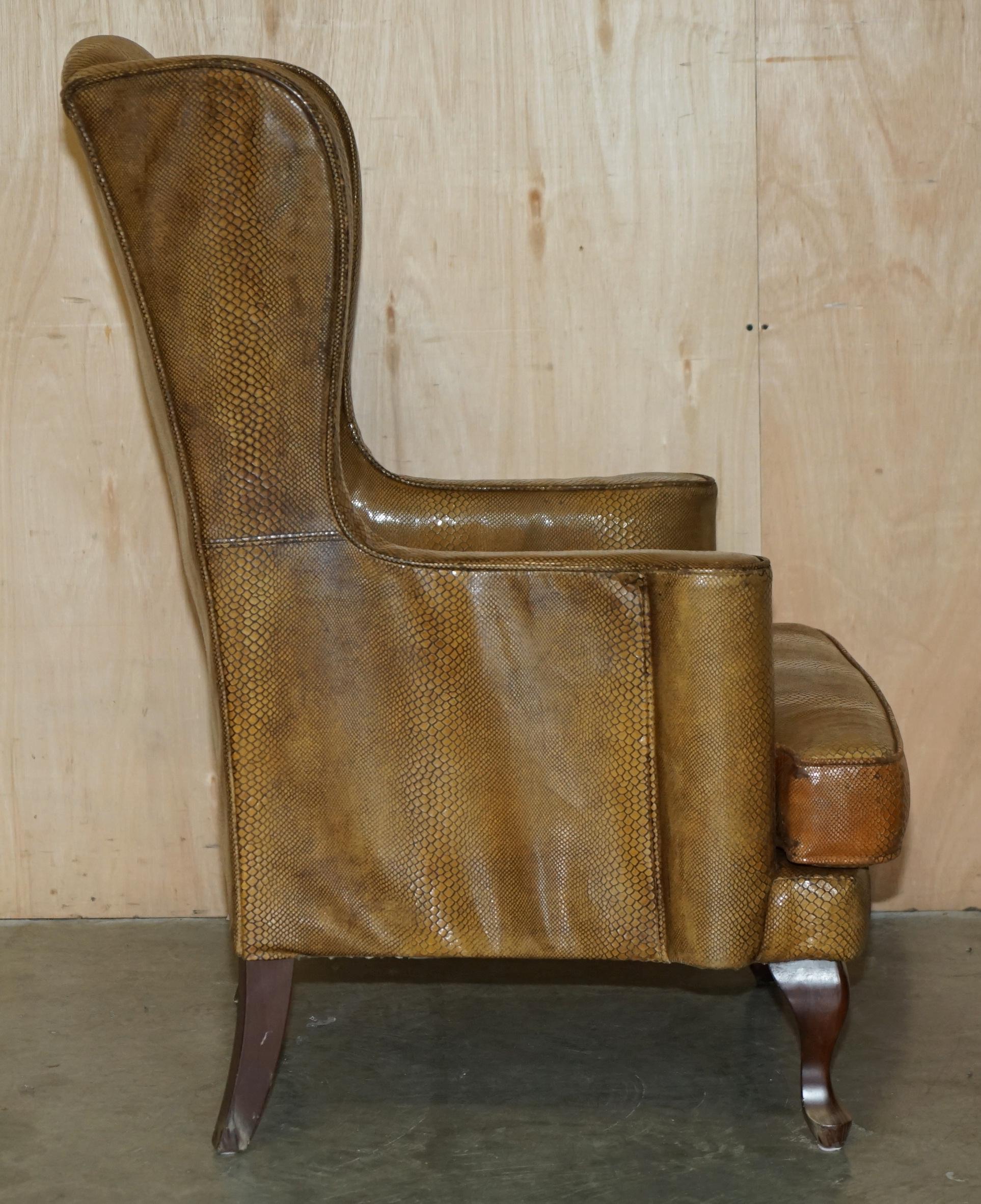 EXQUISITE SPANISH WiNGBACK ARMCHAIR WITH ALLIGATOR CROCODILE LEATHER UPHOLSTERY For Sale 6