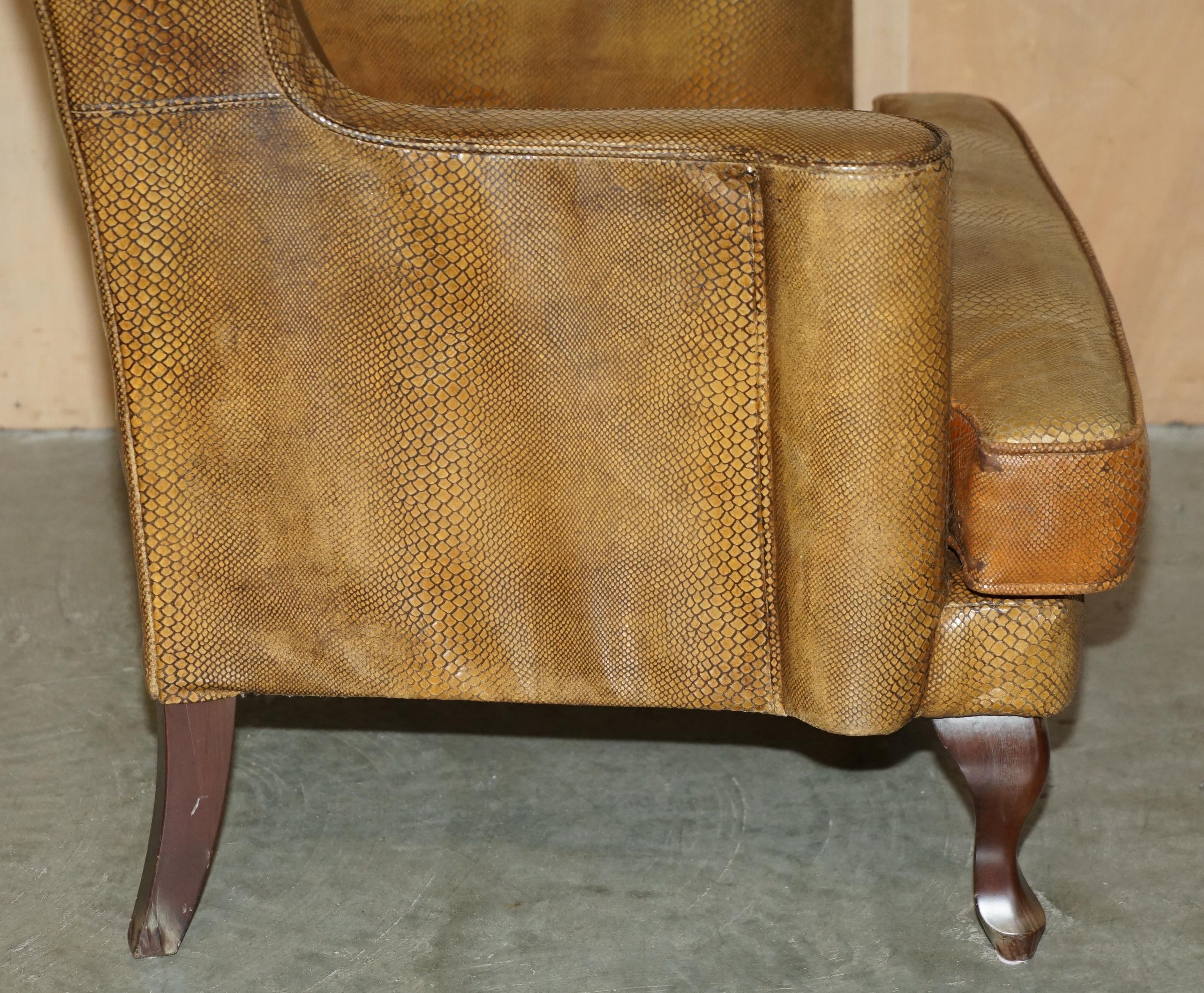 EXQUISITE SPANISH WiNGBACK ARMCHAIR WITH ALLIGATOR CROCODILE LEATHER UPHOLSTERY For Sale 7