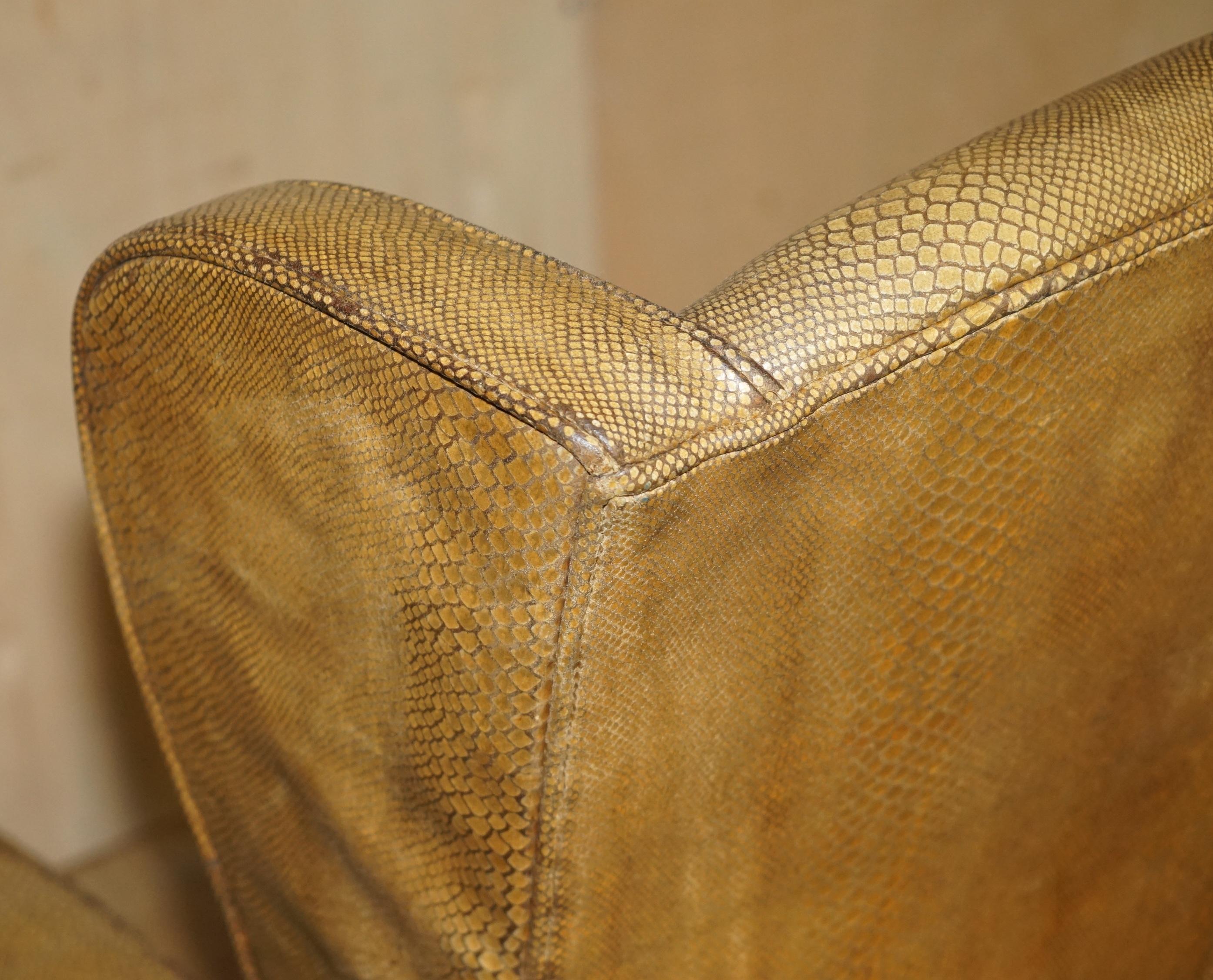 EXQUISITE SPANISH WiNGBACK ARMCHAIR WITH ALLIGATOR CROCODILE LEATHER UPHOLSTERY For Sale 9
