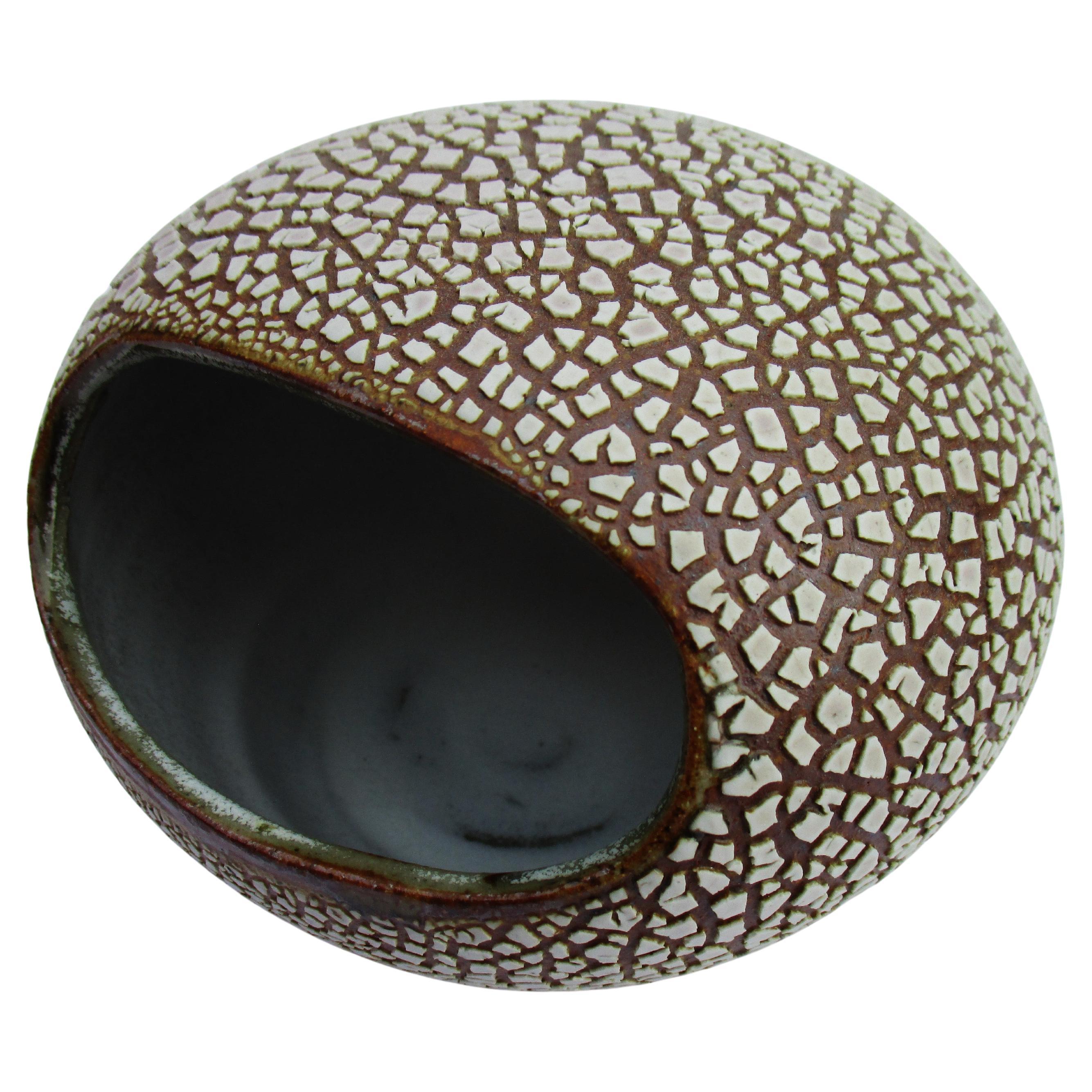 Vase et cuillère en céramique du Studio A en forme de nacelle 4