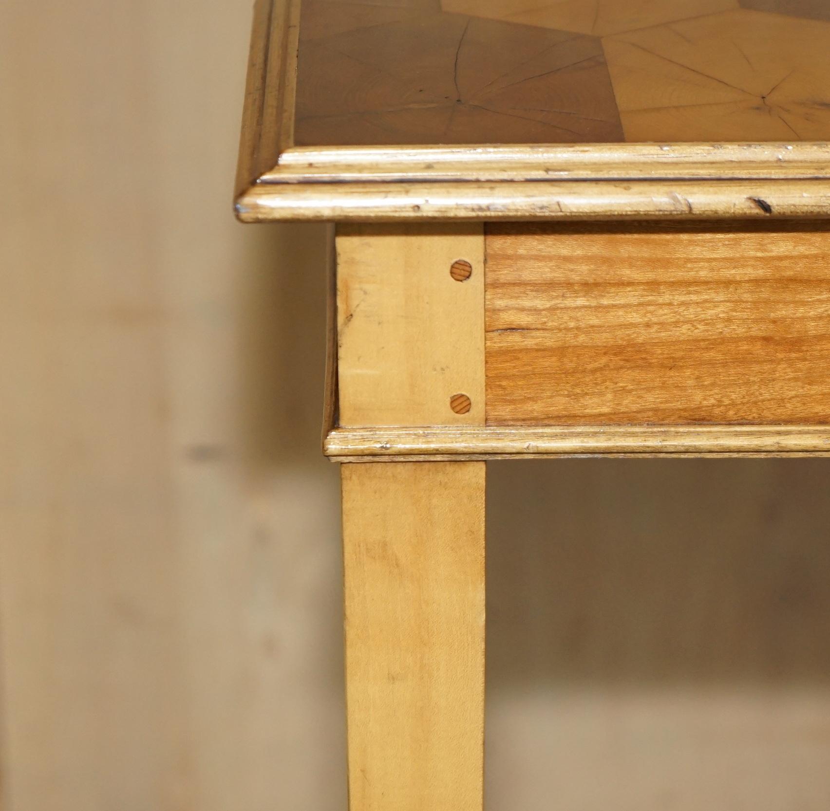 OTTIMO TAVOLO A CONSOLE IN LEGNO OYSTER LABURNUM SUPER DECORATIVO CIRCA 1920 in vendita 3