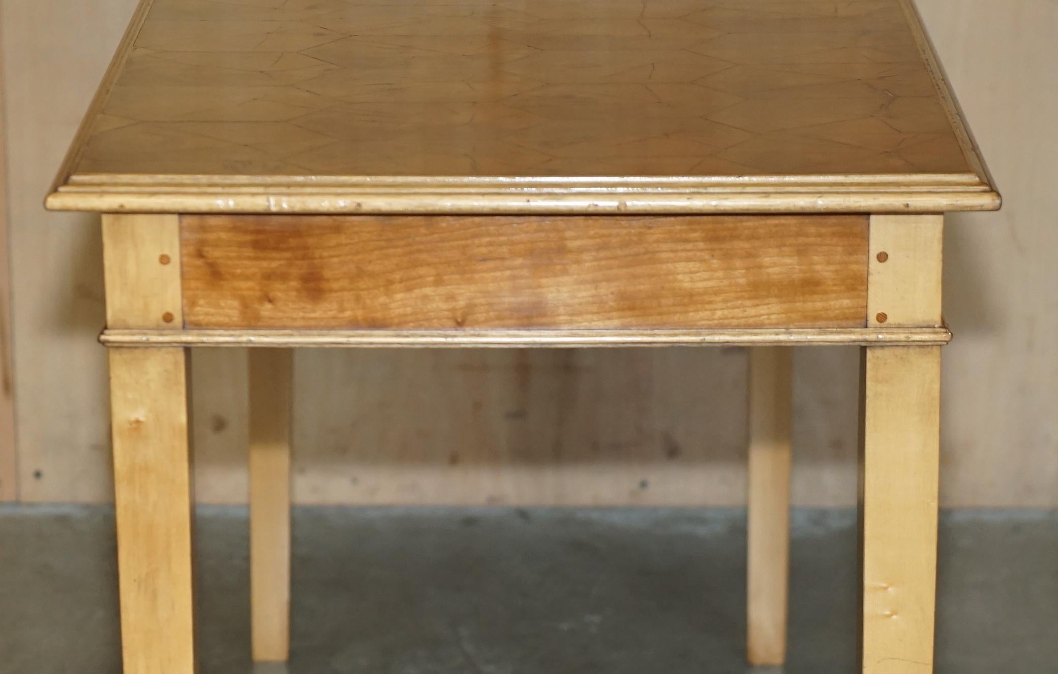 OTTIMO TAVOLO A CONSOLE IN LEGNO OYSTER LABURNUM SUPER DECORATIVO CIRCA 1920 in vendita 5