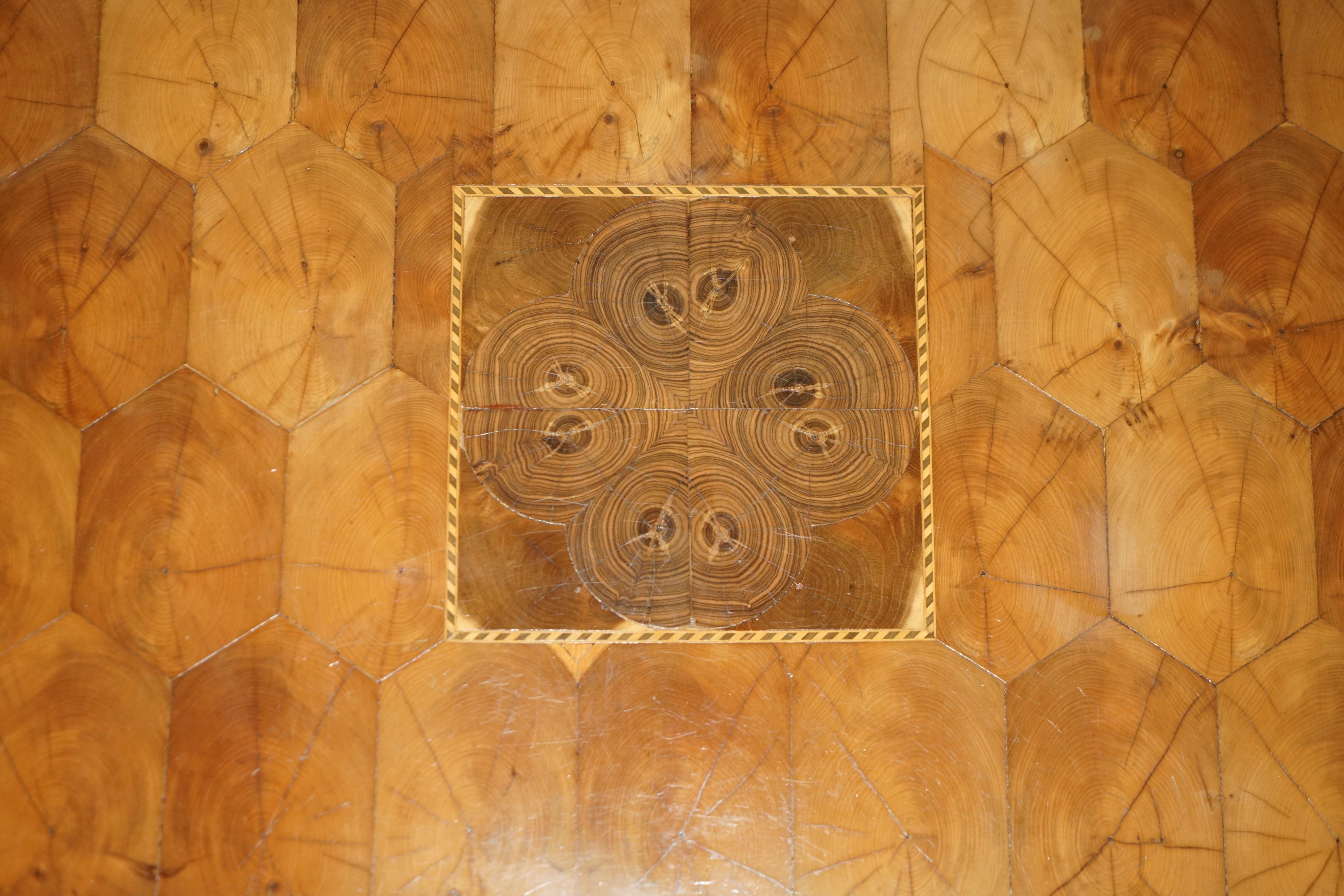 Inizio XX secolo OTTIMO TAVOLO A CONSOLE IN LEGNO OYSTER LABURNUM SUPER DECORATIVO CIRCA 1920 in vendita