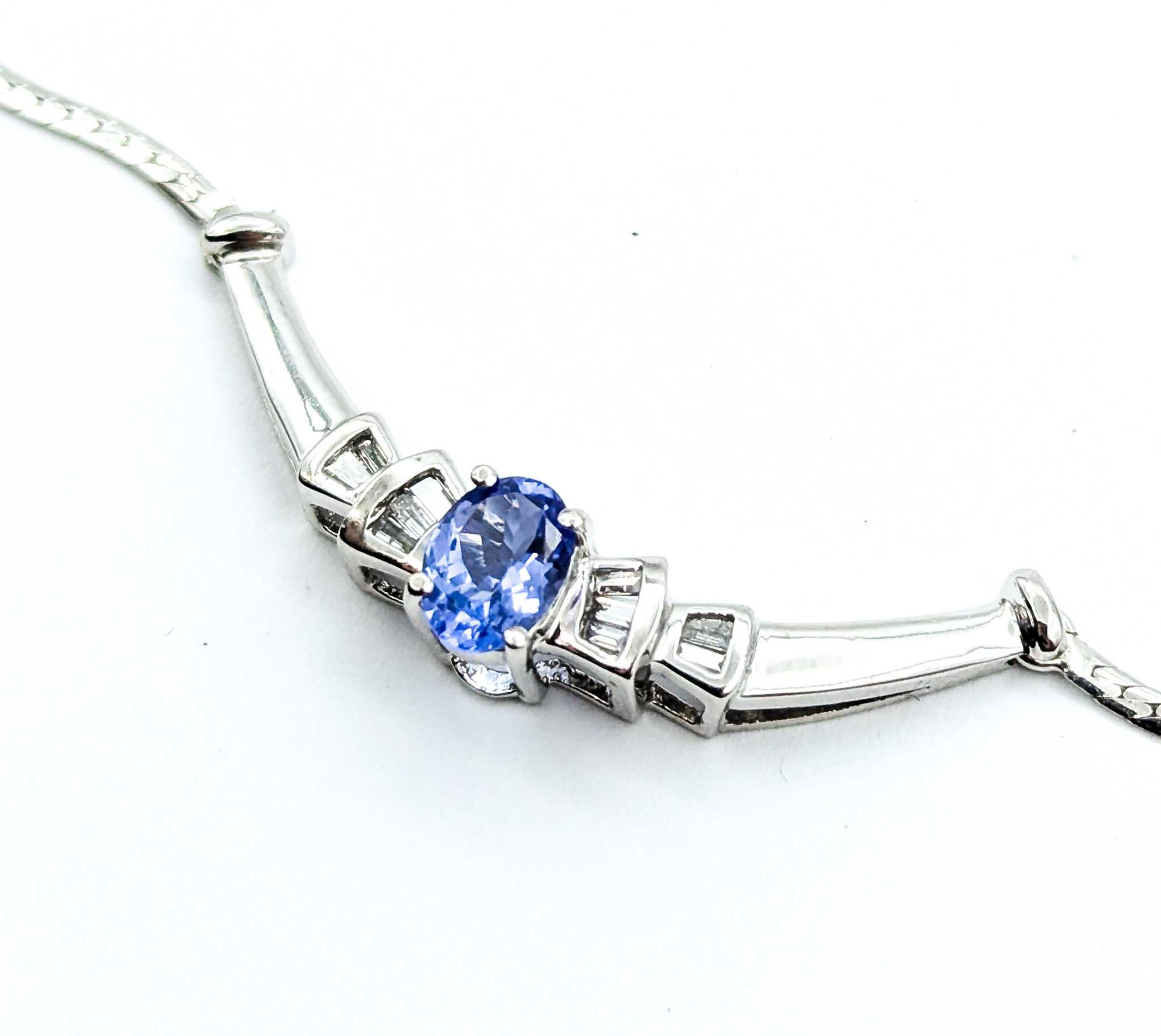 Squisita collana di tanzanite e diamanti in oro bianco 14 carati In condizioni ottime in vendita a Bloomington, MN