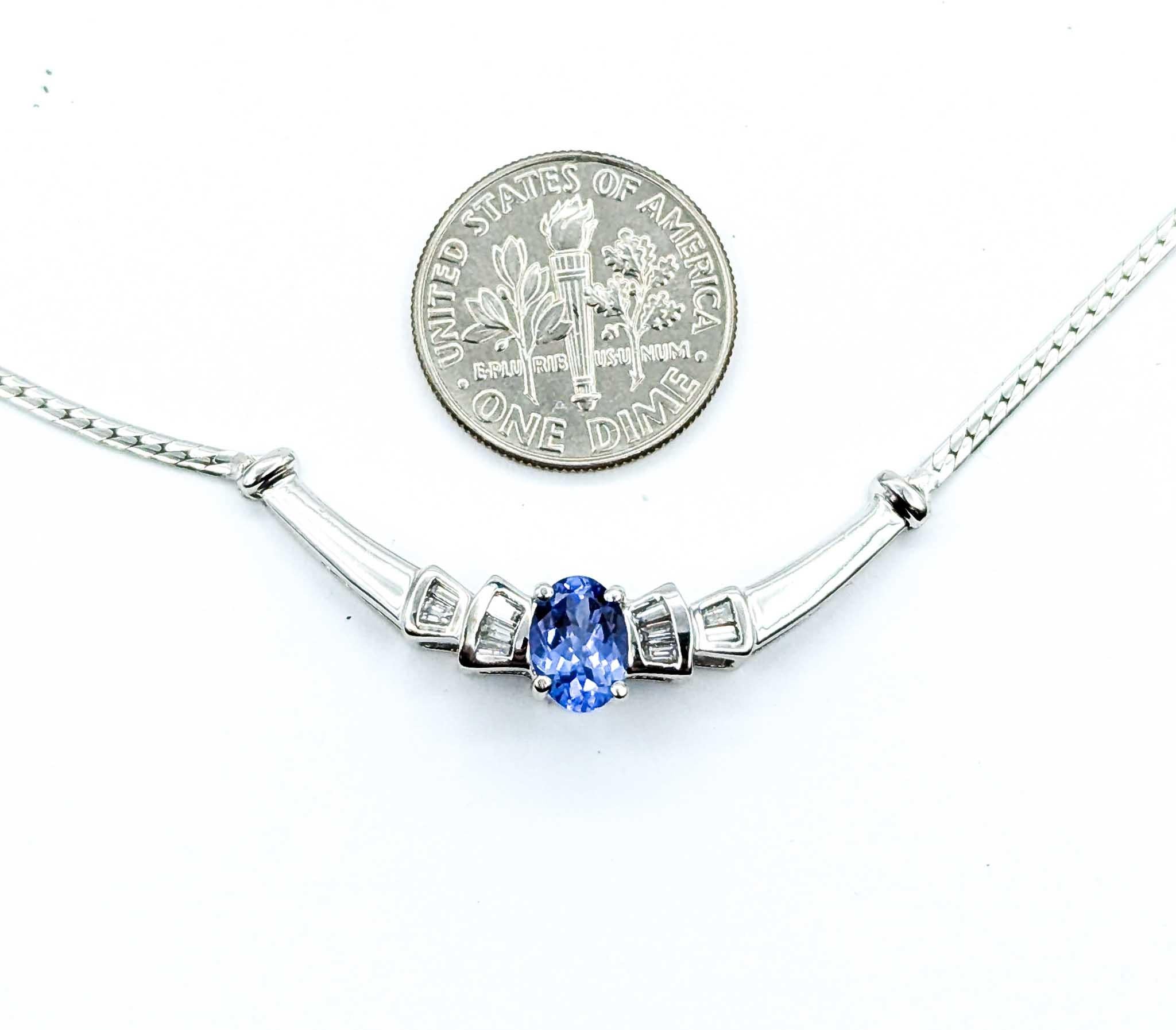 Squisita collana di tanzanite e diamanti in oro bianco 14 carati in vendita 1