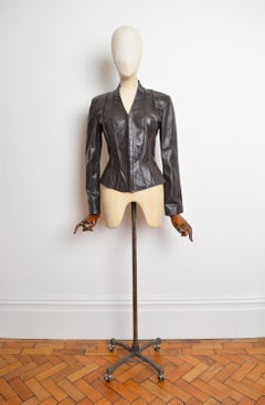 Exquisite THIERRY MUGLER c.2000 Lamb Skin Leather Ebony Brown Wasp Waist Jacket