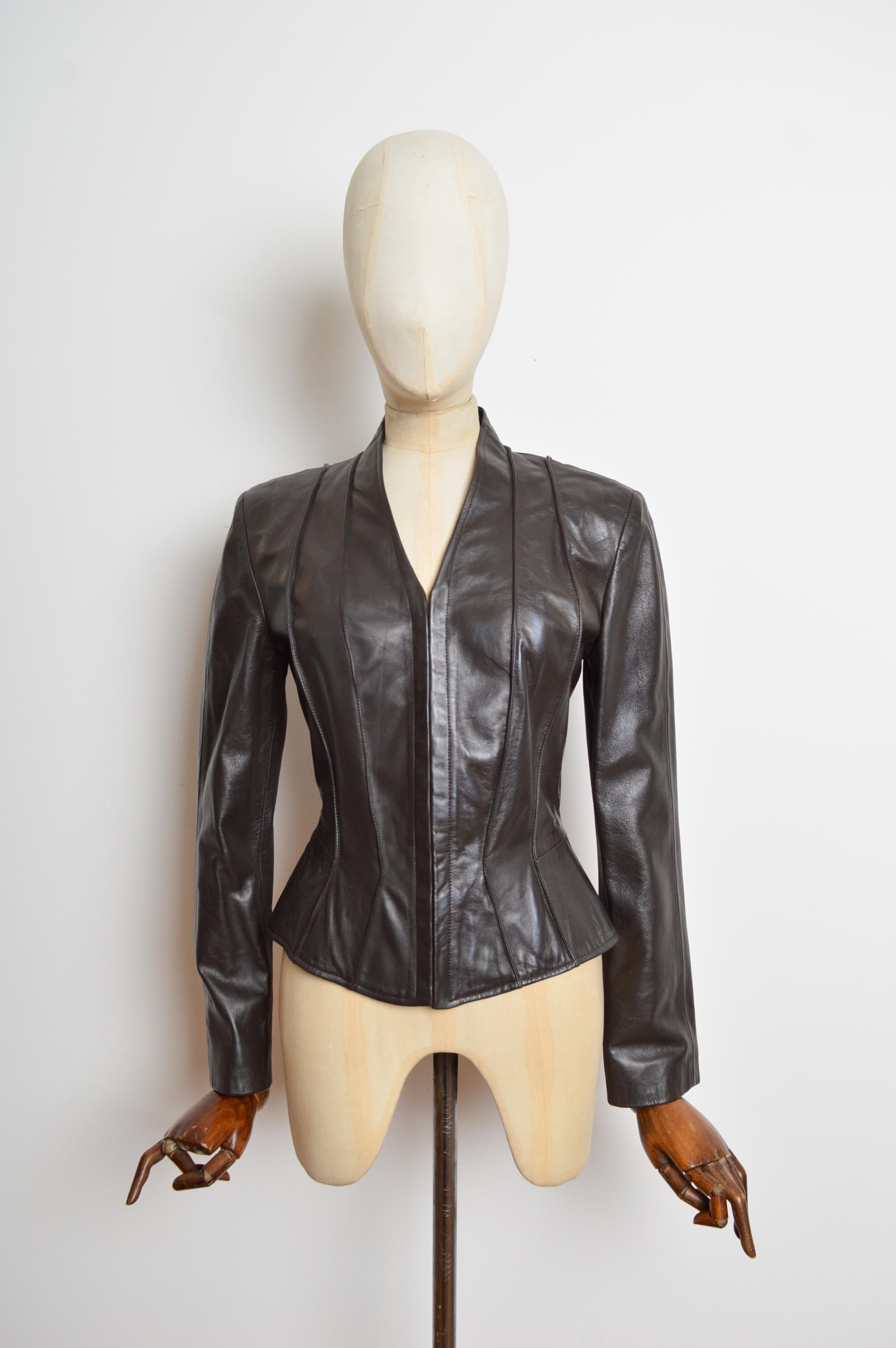Black Exquisite THIERRY MUGLER c.2000 Lamb Skin Leather Ebony Brown Wasp Waist Jacket For Sale
