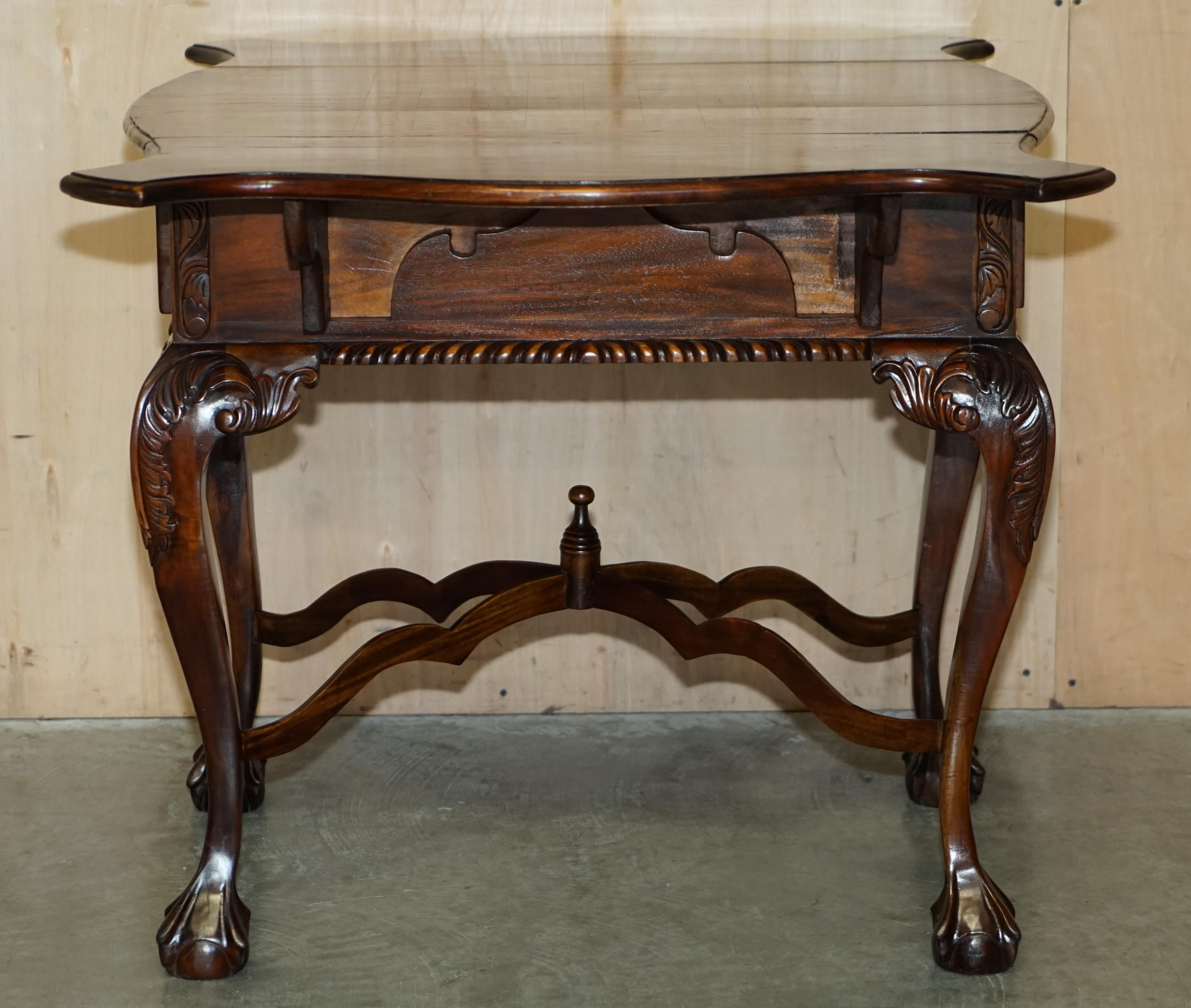 EXQUISITE THOMAS CHIPPENDALE STYLE CLAW & BALL FEET EXTENDiNG CHESS BOARD TABLE For Sale 7