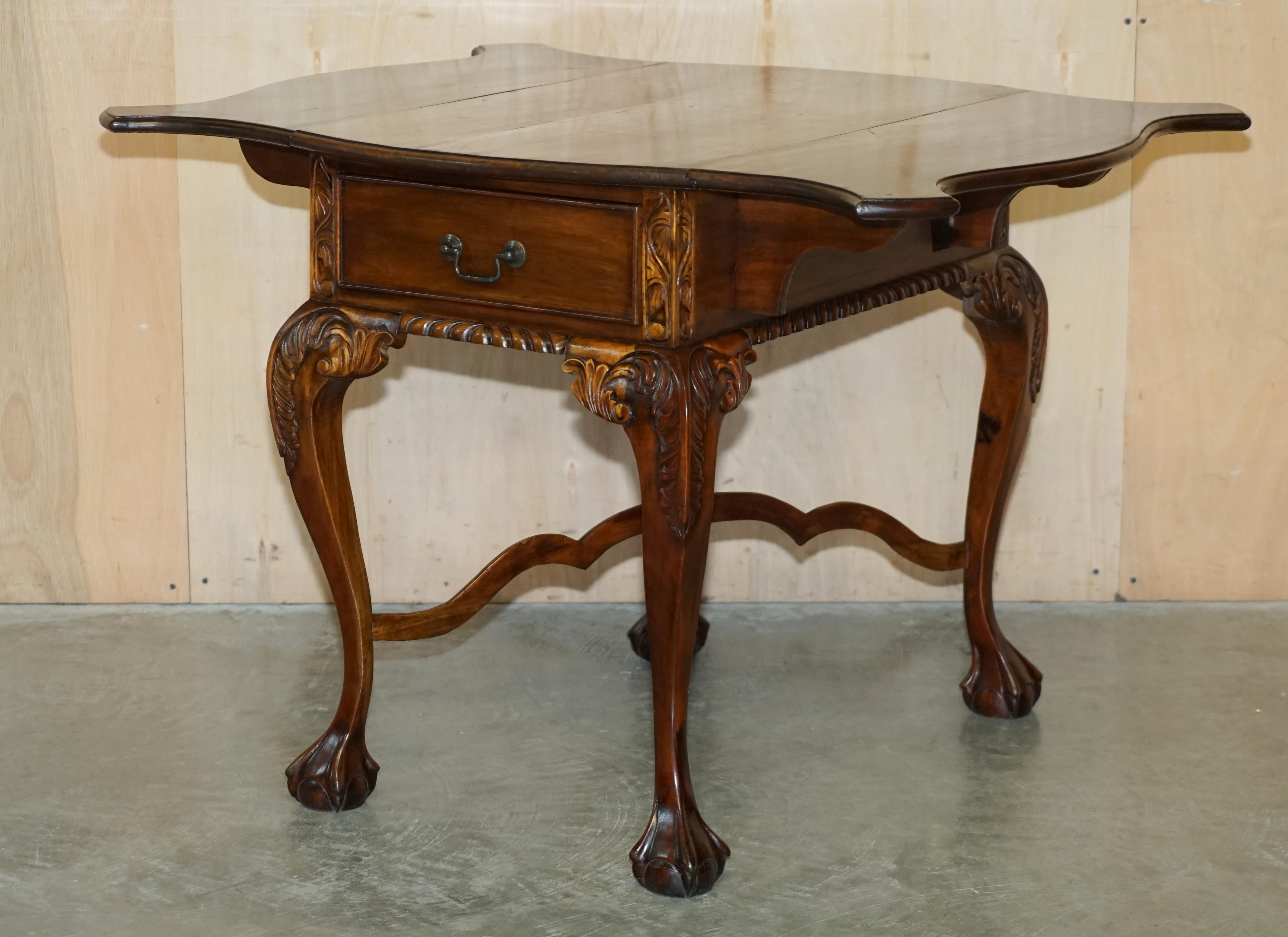 EXQUISITE THOMAS CHIPPENDALE STYLE CLAW & BALL FEET EXTENDiNG CHESS BOARD TABLE For Sale 1