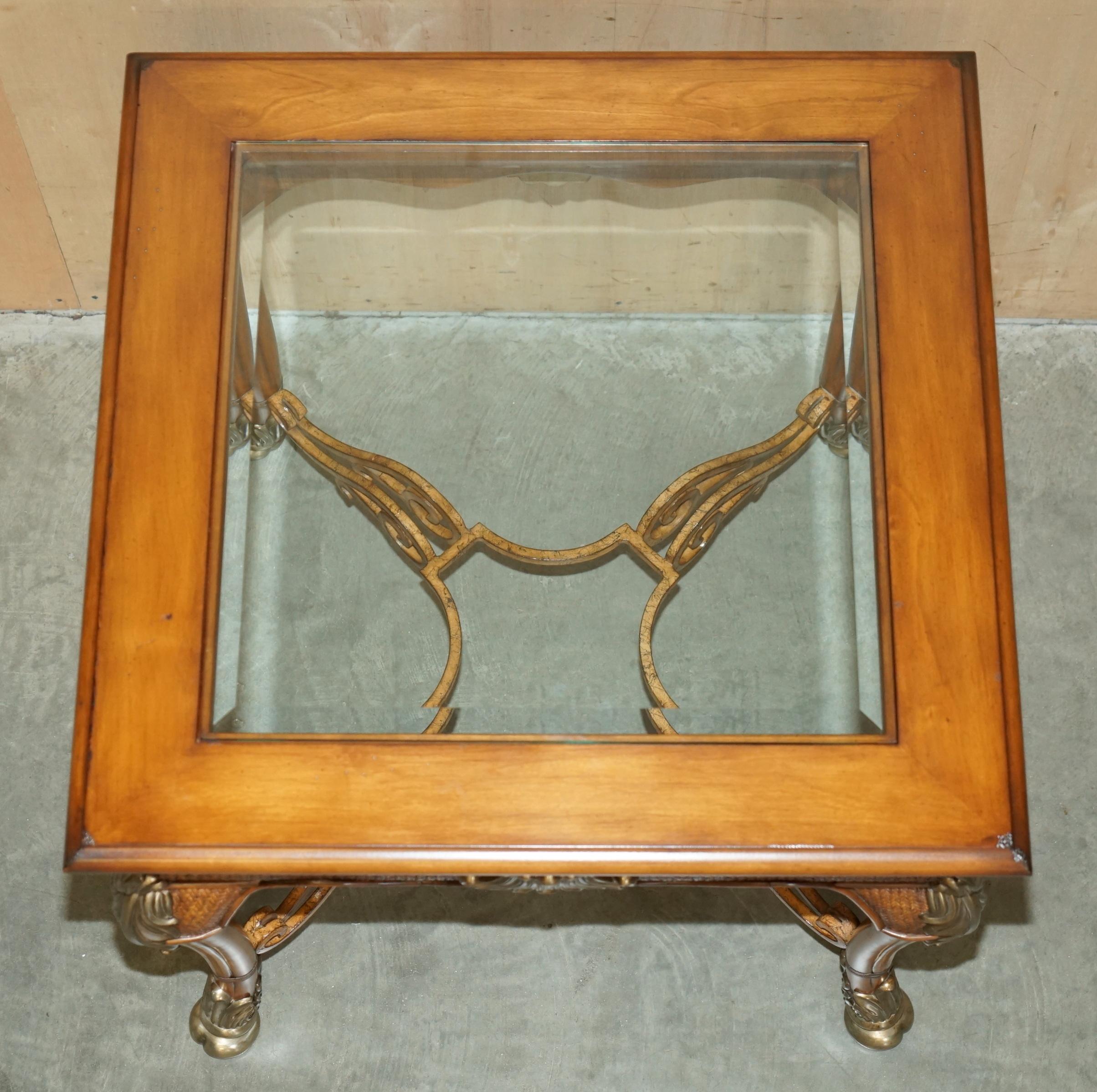 EXQUISITE THOMASVILLE SAFARI COLLECTION OCCASIONAL CENTRE OR LARGE SIDE TABLe For Sale 9