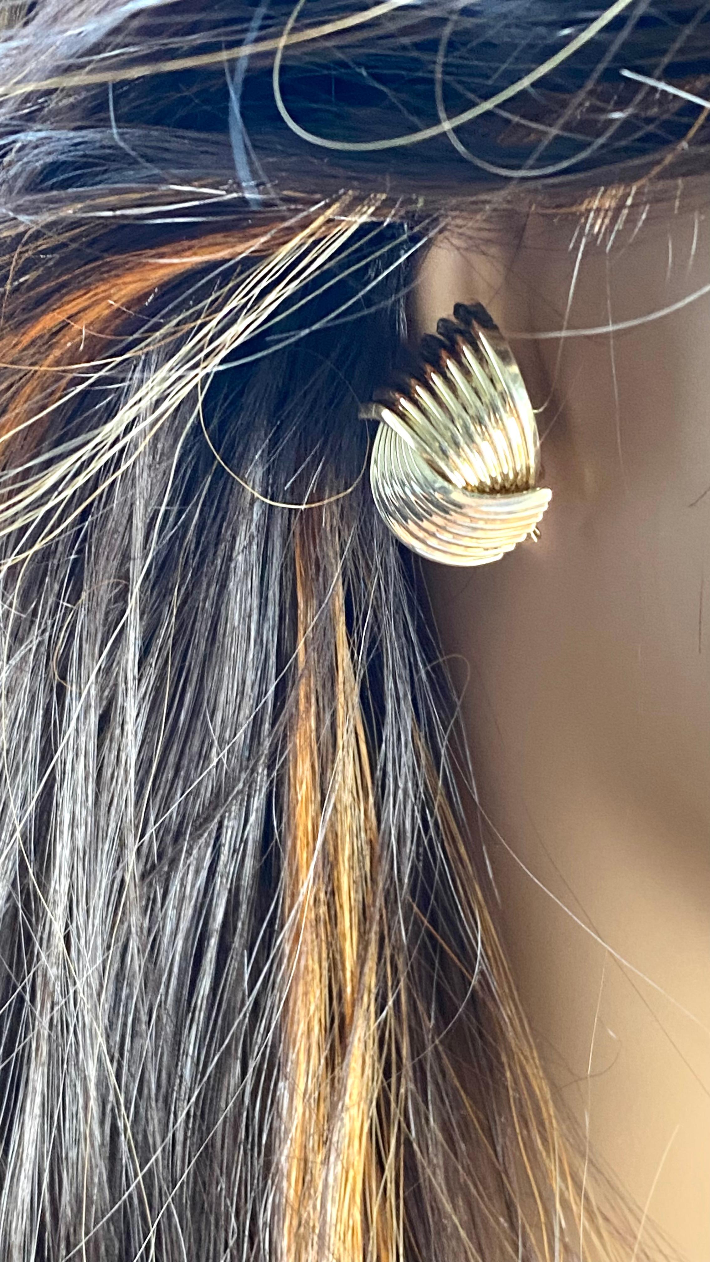 Exquisite Tiffany Co 14K Gold Fluted Earclips A Timeless Investment in Luxury 6