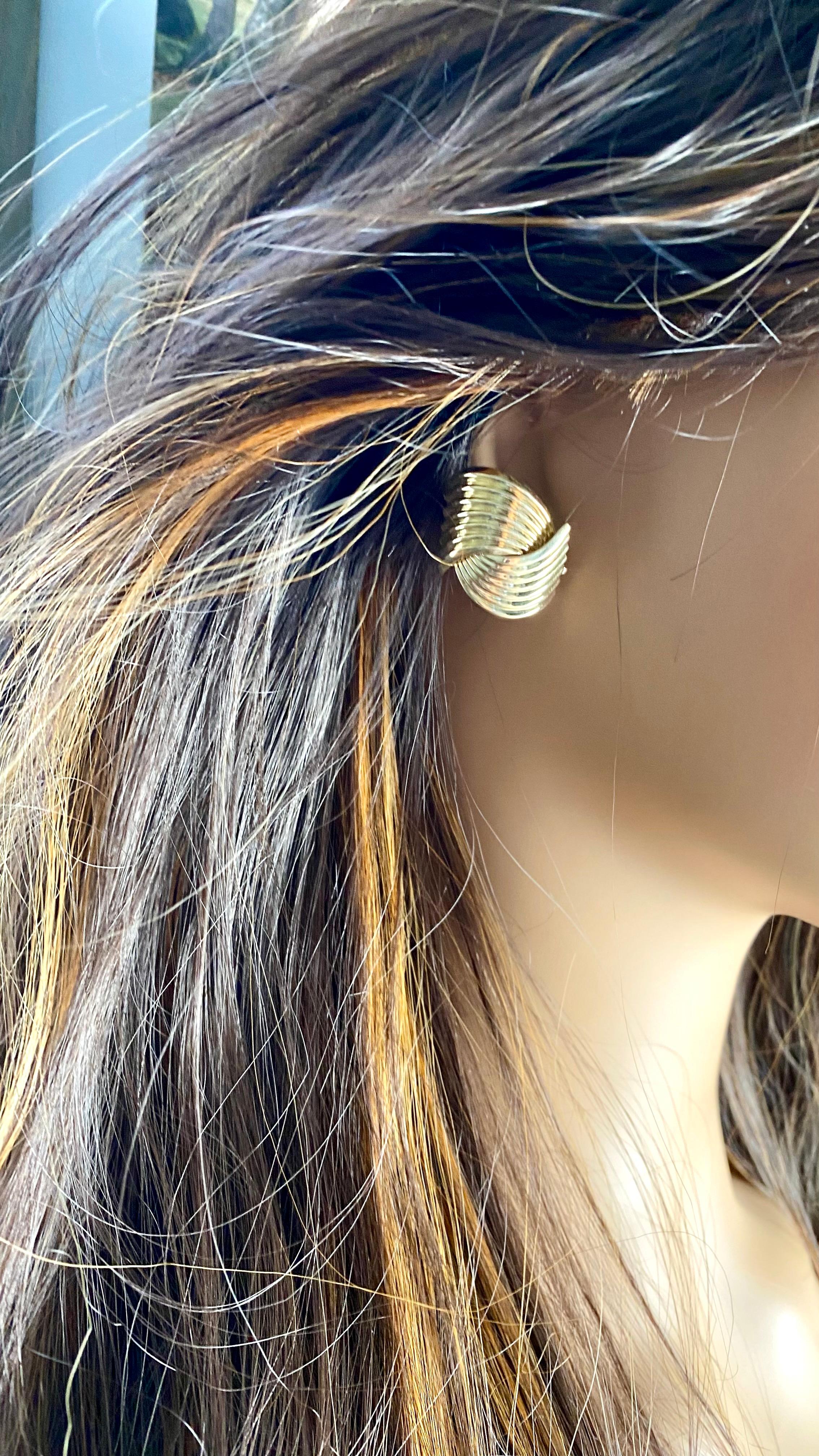 Women's Exquisite Tiffany Co 14K Gold Fluted Earclips A Timeless Investment in Luxury