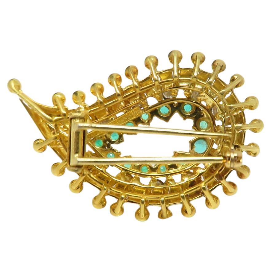 Round Cut Exquisite Tiffany & Co. 18k Gold Emerald and Diamond Brooch For Sale