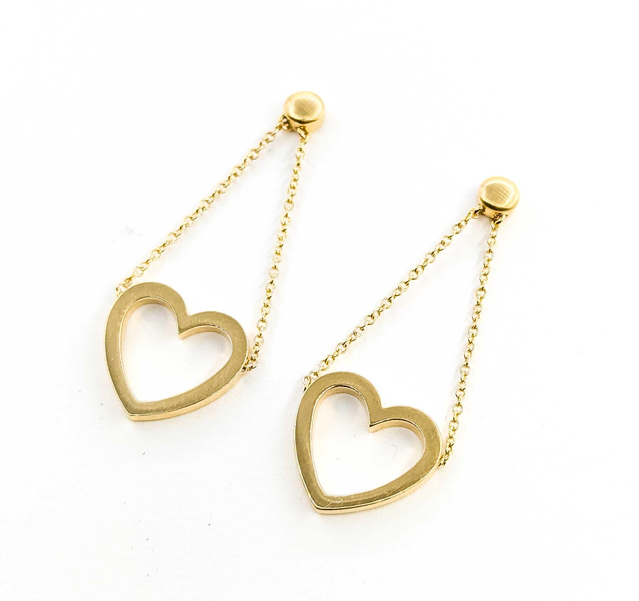 Squisita Tiffany & Co. Orecchini a cuore aperto pendenti in oro 18k In condizioni ottime in vendita a Bloomington, MN