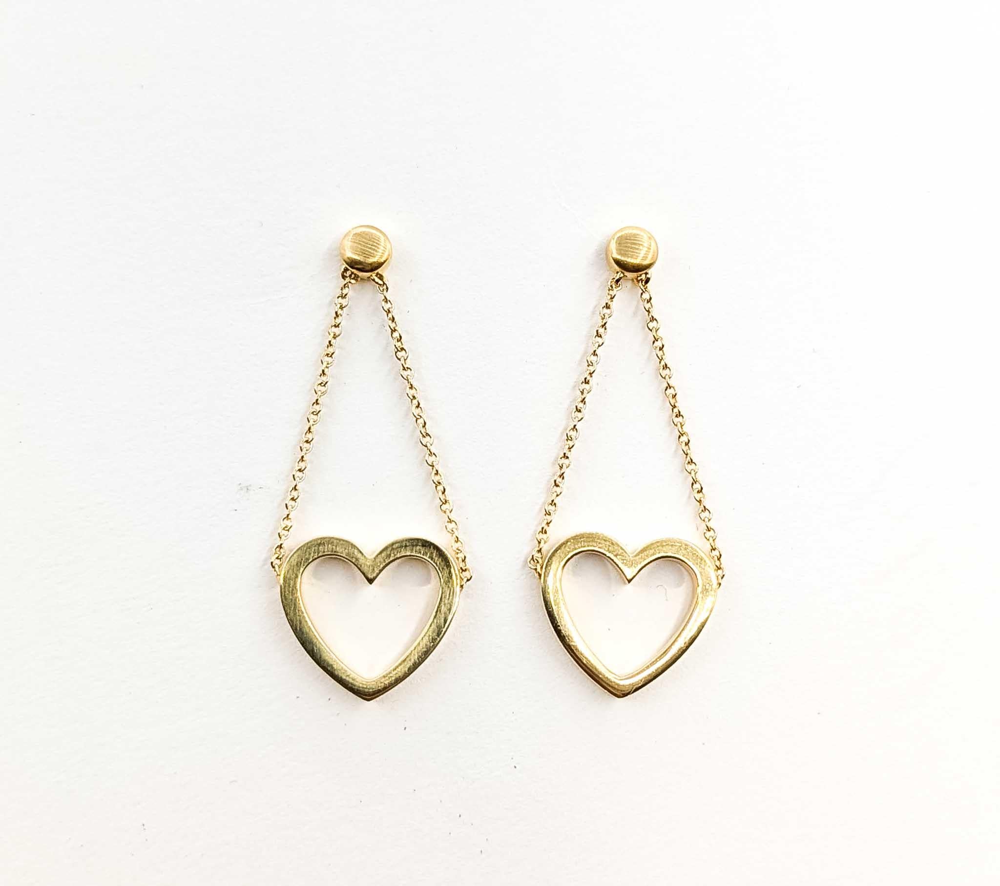 Squisita Tiffany & Co. Orecchini a cuore aperto pendenti in oro 18k in vendita 1