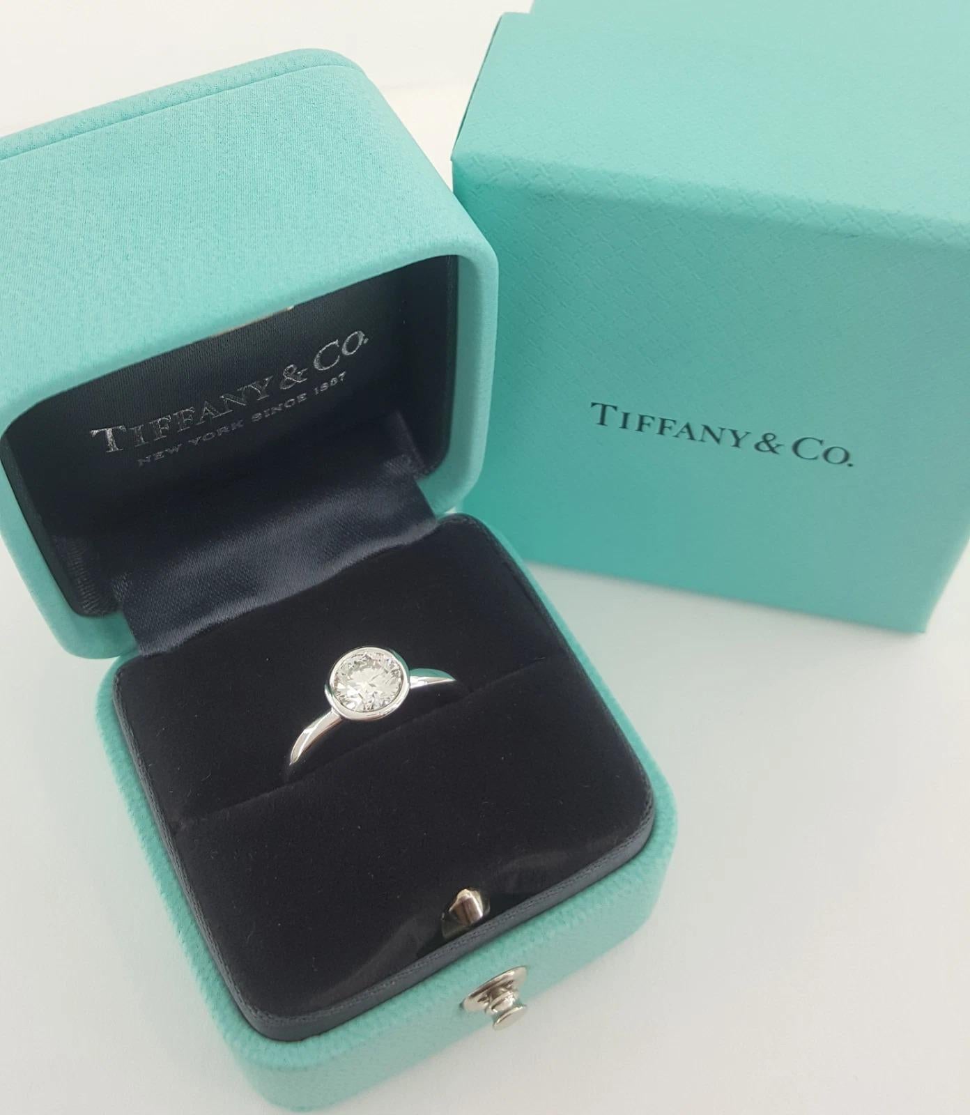 Round Cut Exquisite Tiffany & Co. Novo Cushion Brilliant Cut Diamond Engagement Ring For Sale