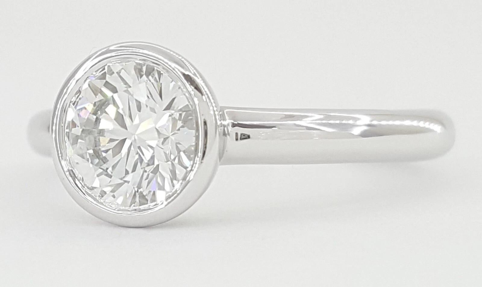 Women's or Men's Exquisite Tiffany & Co. Novo Cushion Brilliant Cut Diamond Engagement Ring For Sale